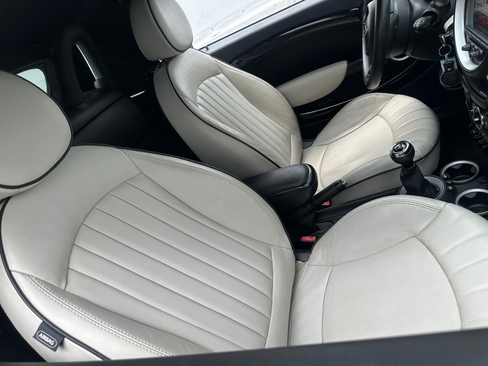 Thumbnail: 2013 MINI Cooper Roadster - 2