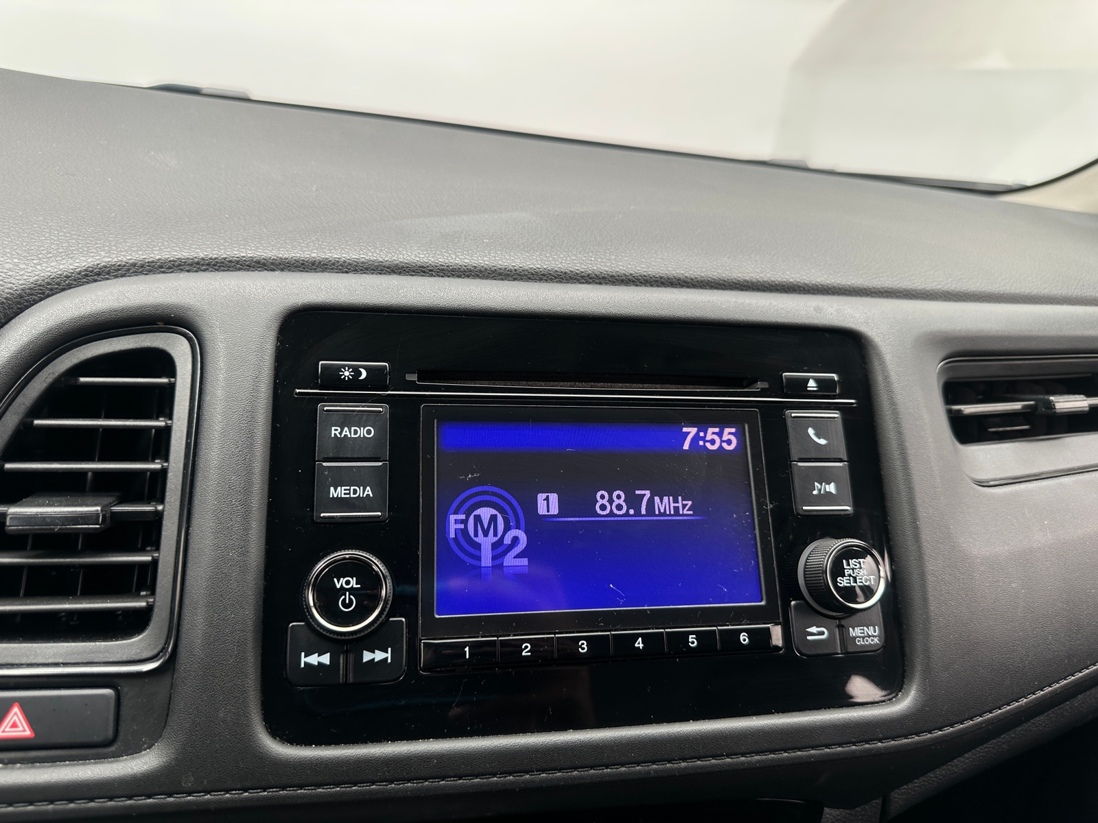 Thumbnail: 2019 Honda HR-V - 4