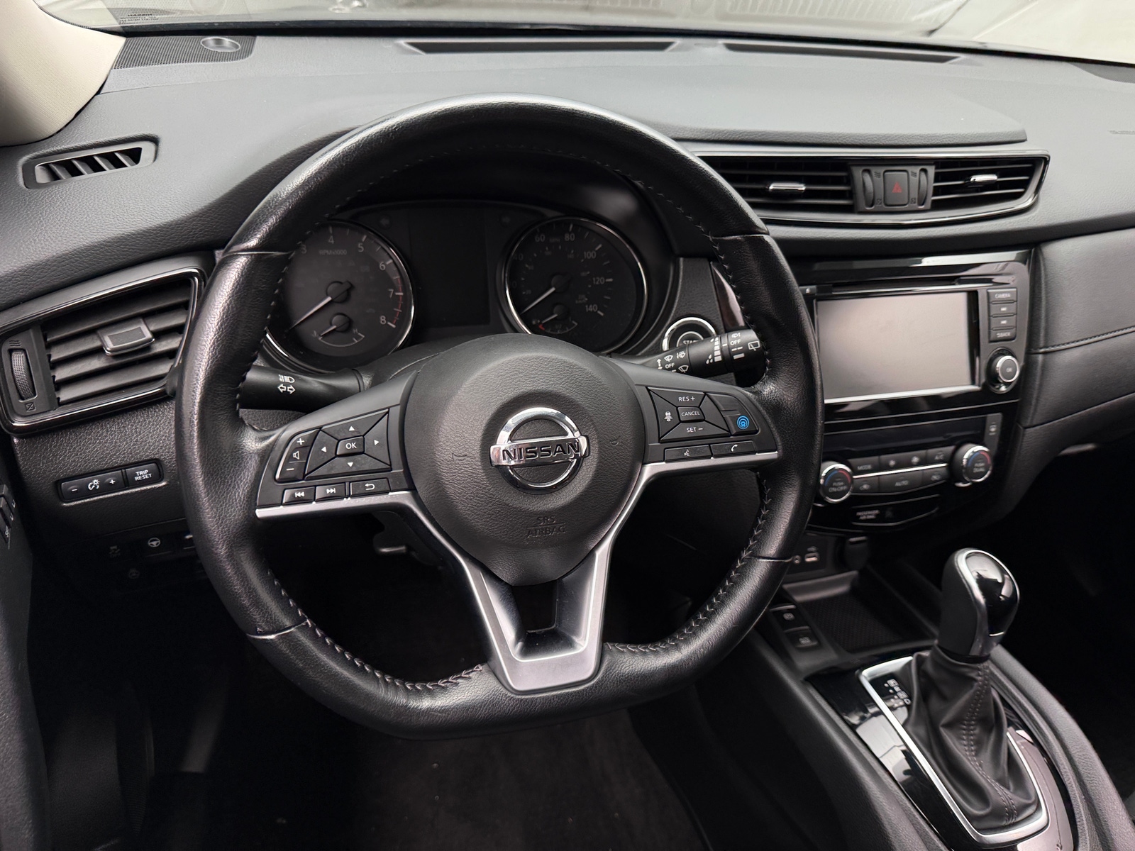 Thumbnail: 2020 Nissan Rogue - 5