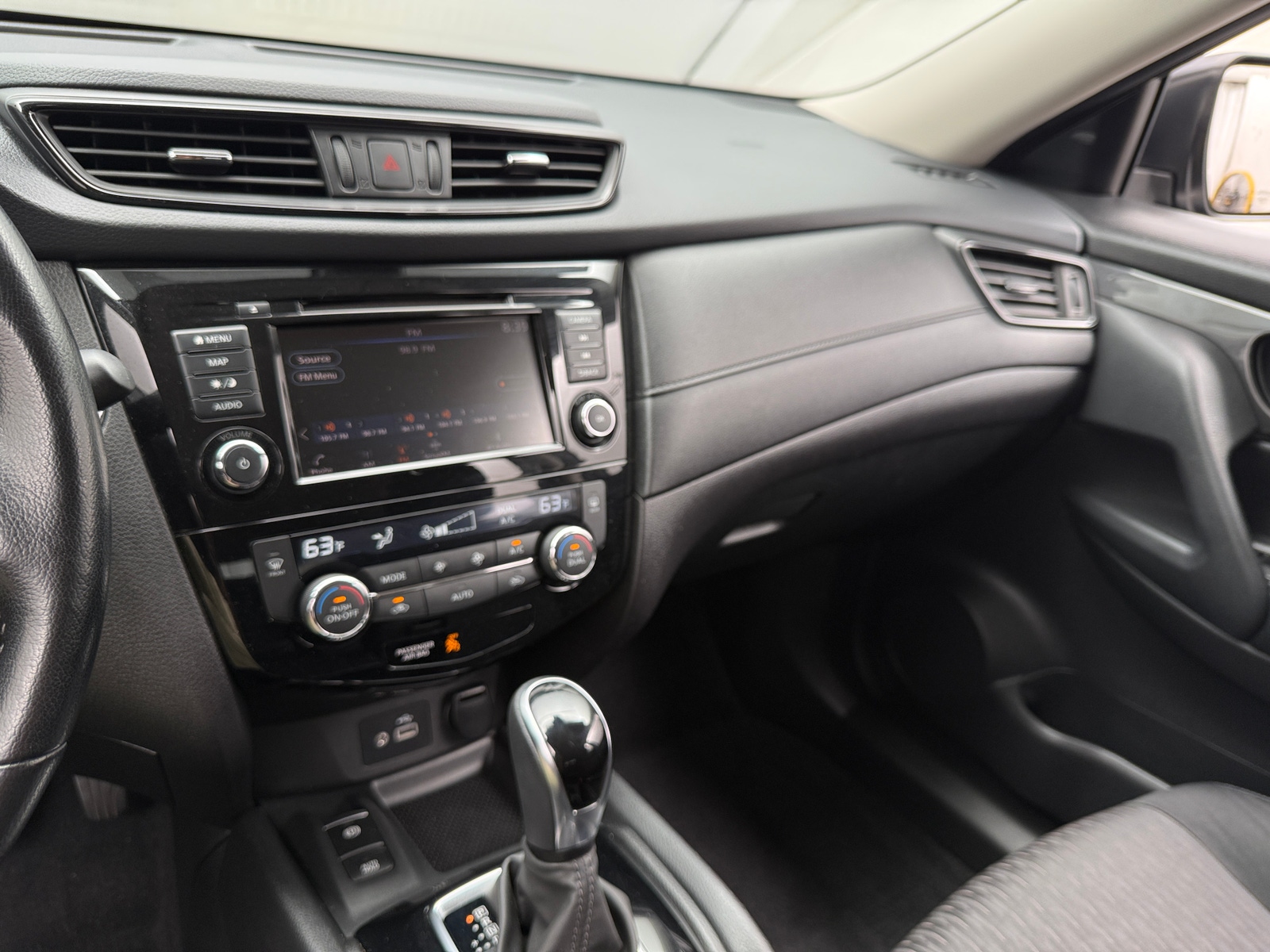 Thumbnail: 2020 Nissan Rogue - 4