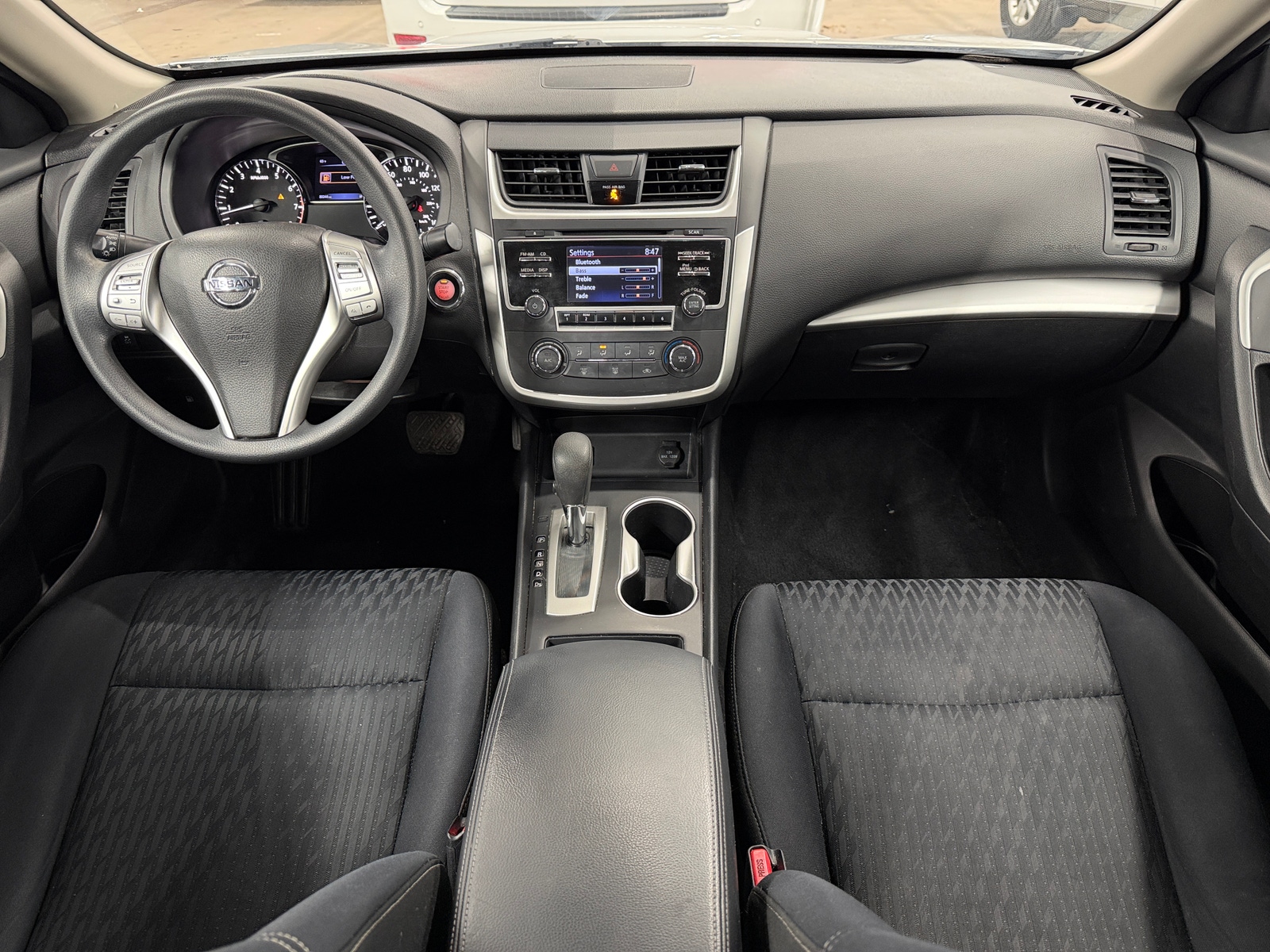 Thumbnail: 2017 Nissan Altima - 3