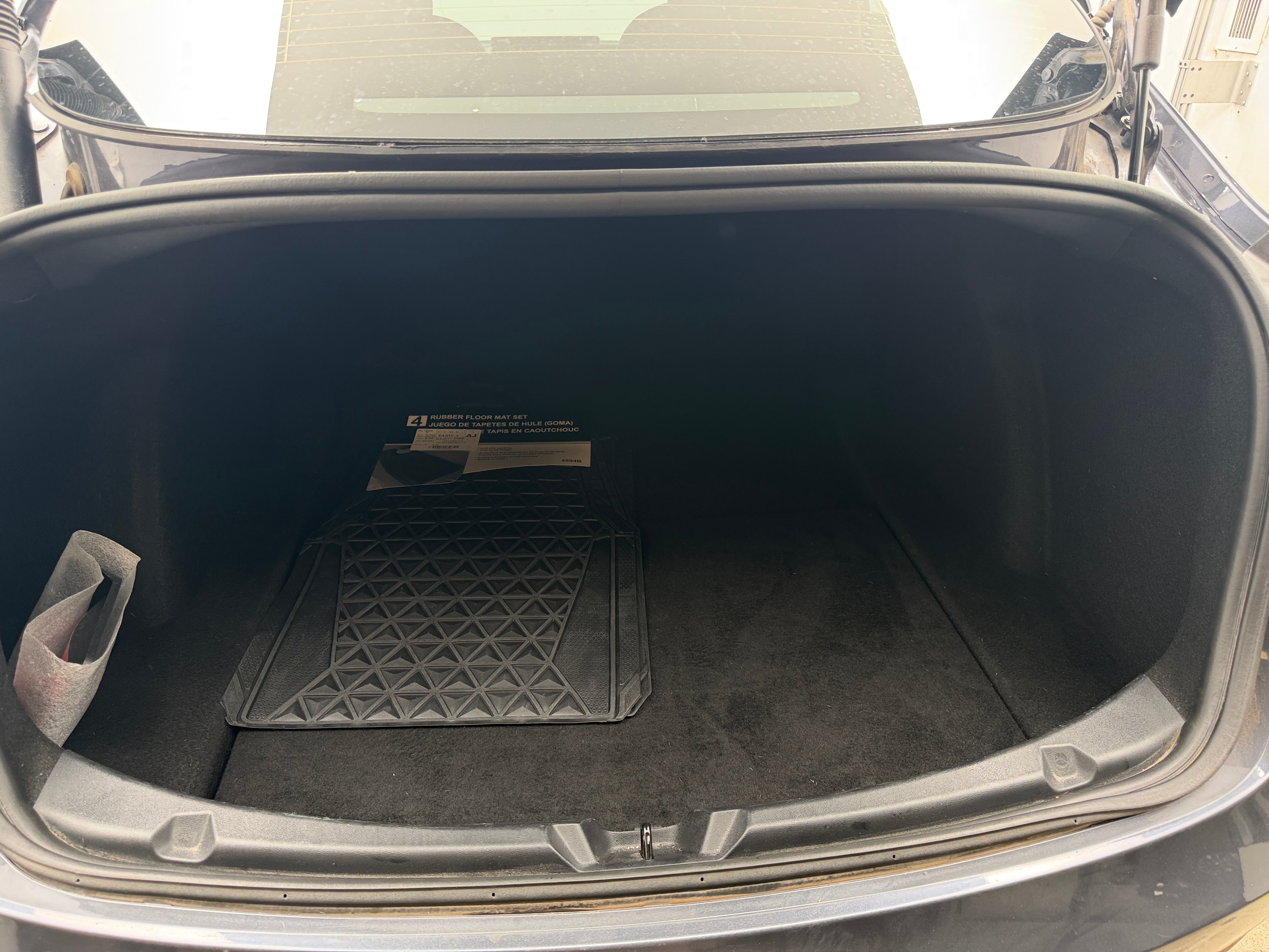 Used 2022 Tesla Model 3 Long Range with VIN 5YJ3E1EB1NF123121 for sale in Oak Creek, WI