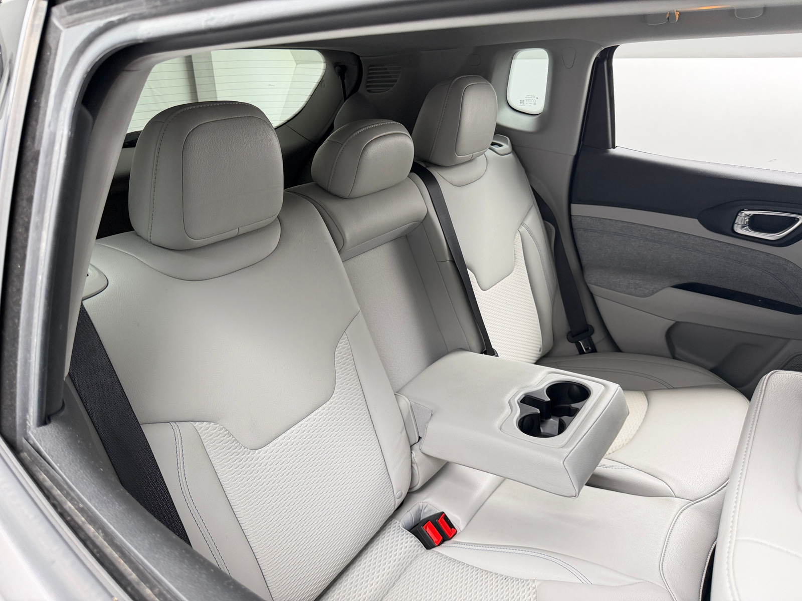 Thumbnail: 2022 Jeep Compass - 6
