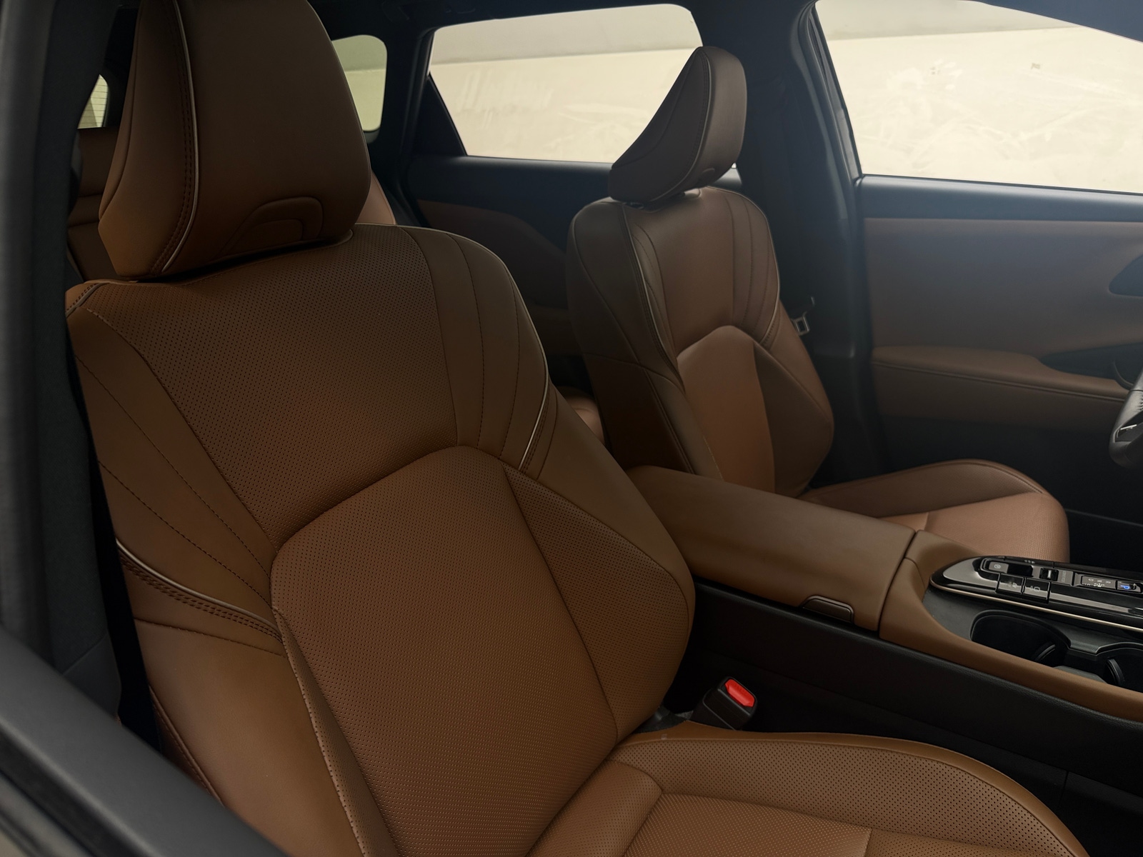 Thumbnail: 2025 Toyota Crown Signia - 2