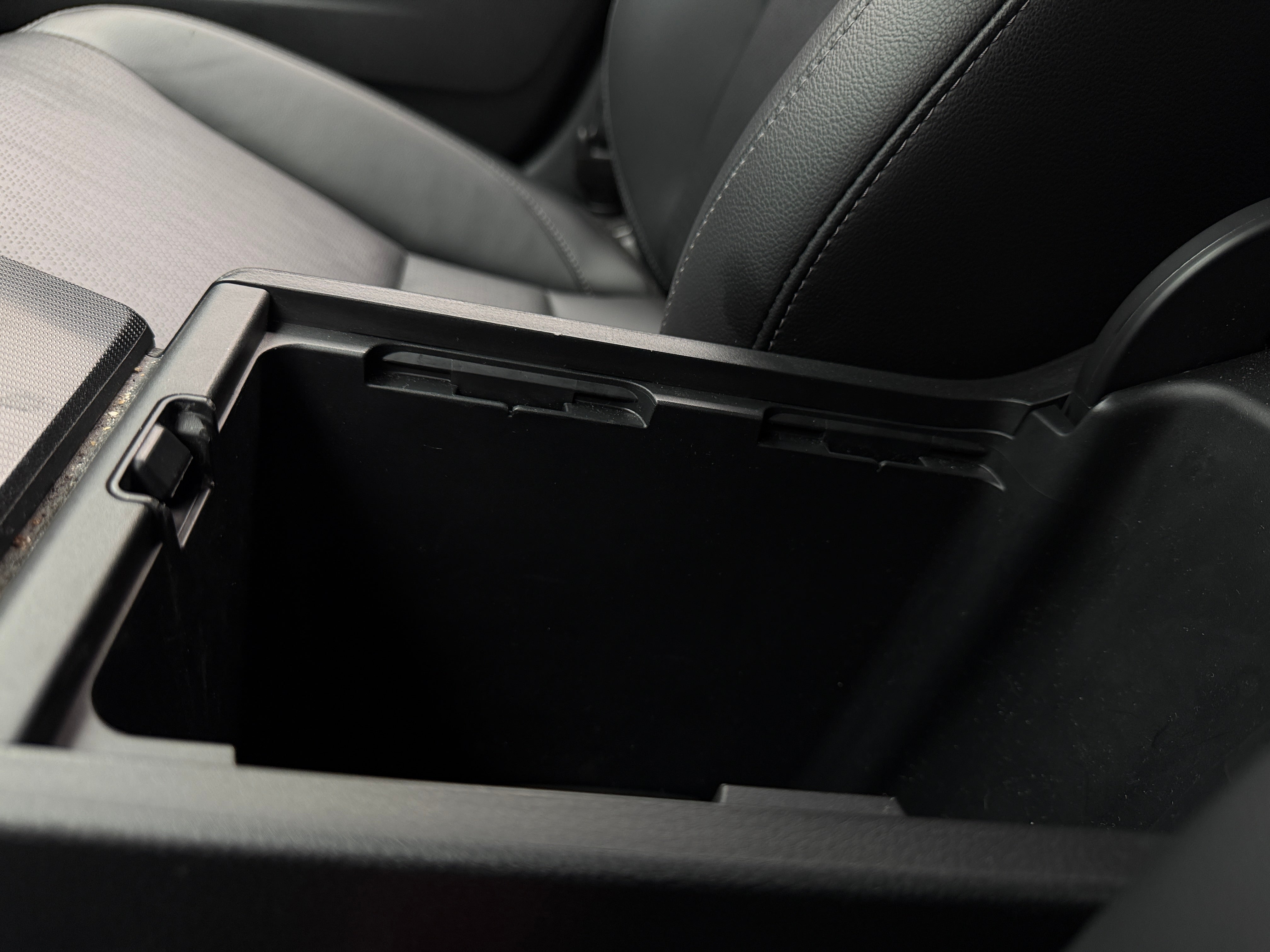 2022 Honda Civic Hatchback Sport Touring - Photo 14