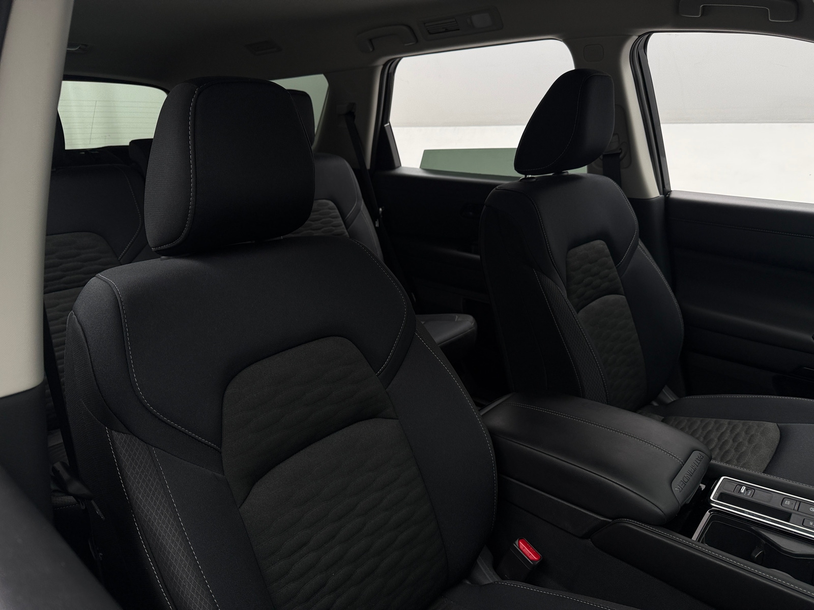 Thumbnail: 2025 Nissan Pathfinder - 2