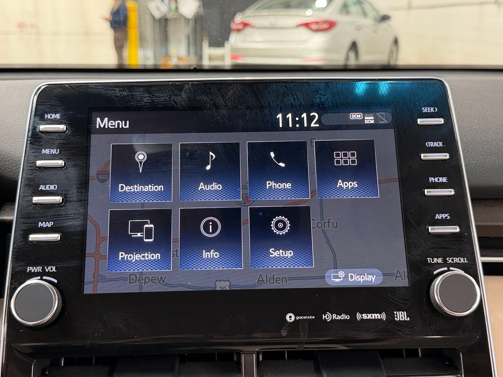 Thumbnail: 2019 Toyota Avalon - 4