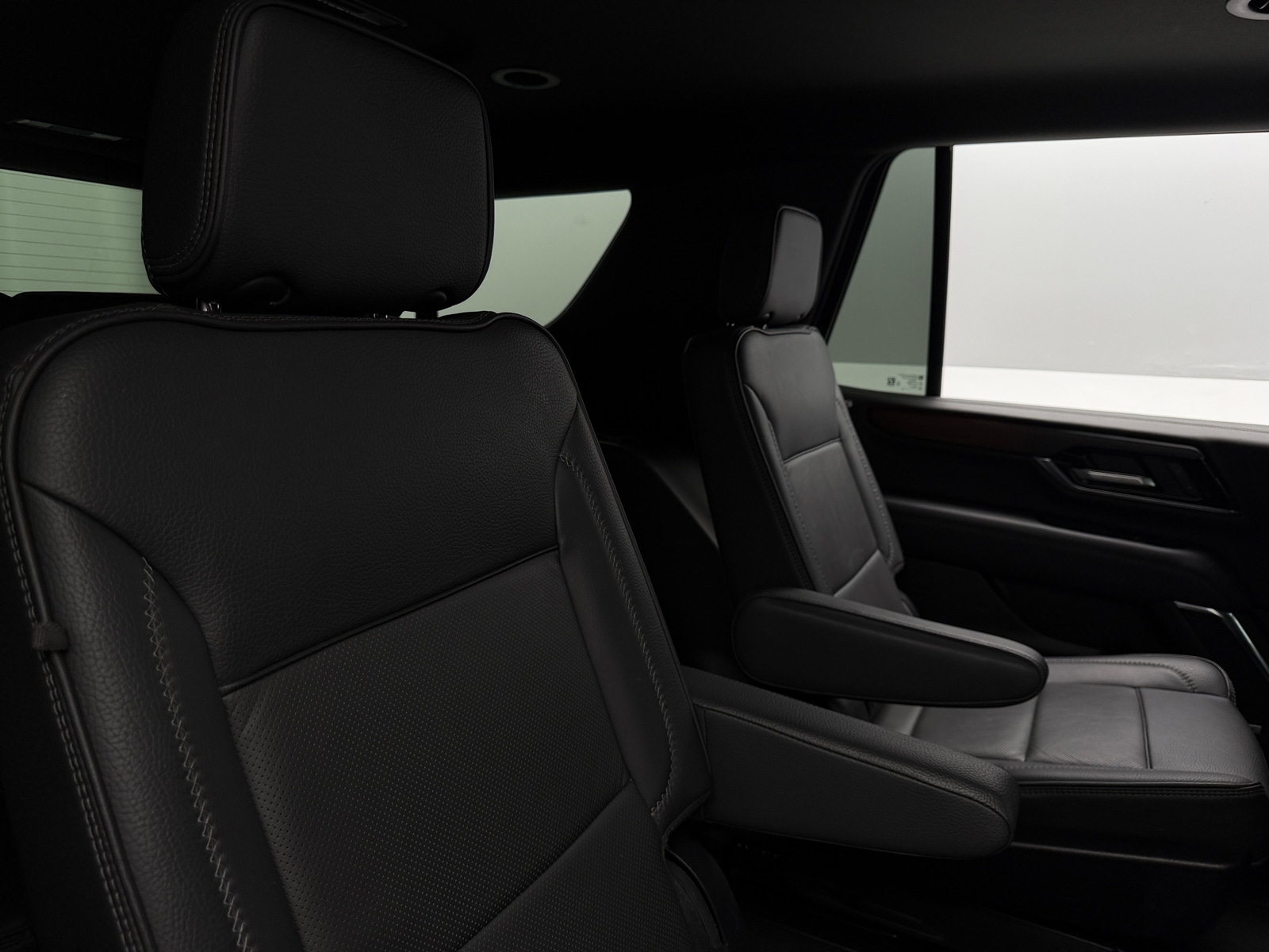 Thumbnail: 2025 GMC Yukon - 5