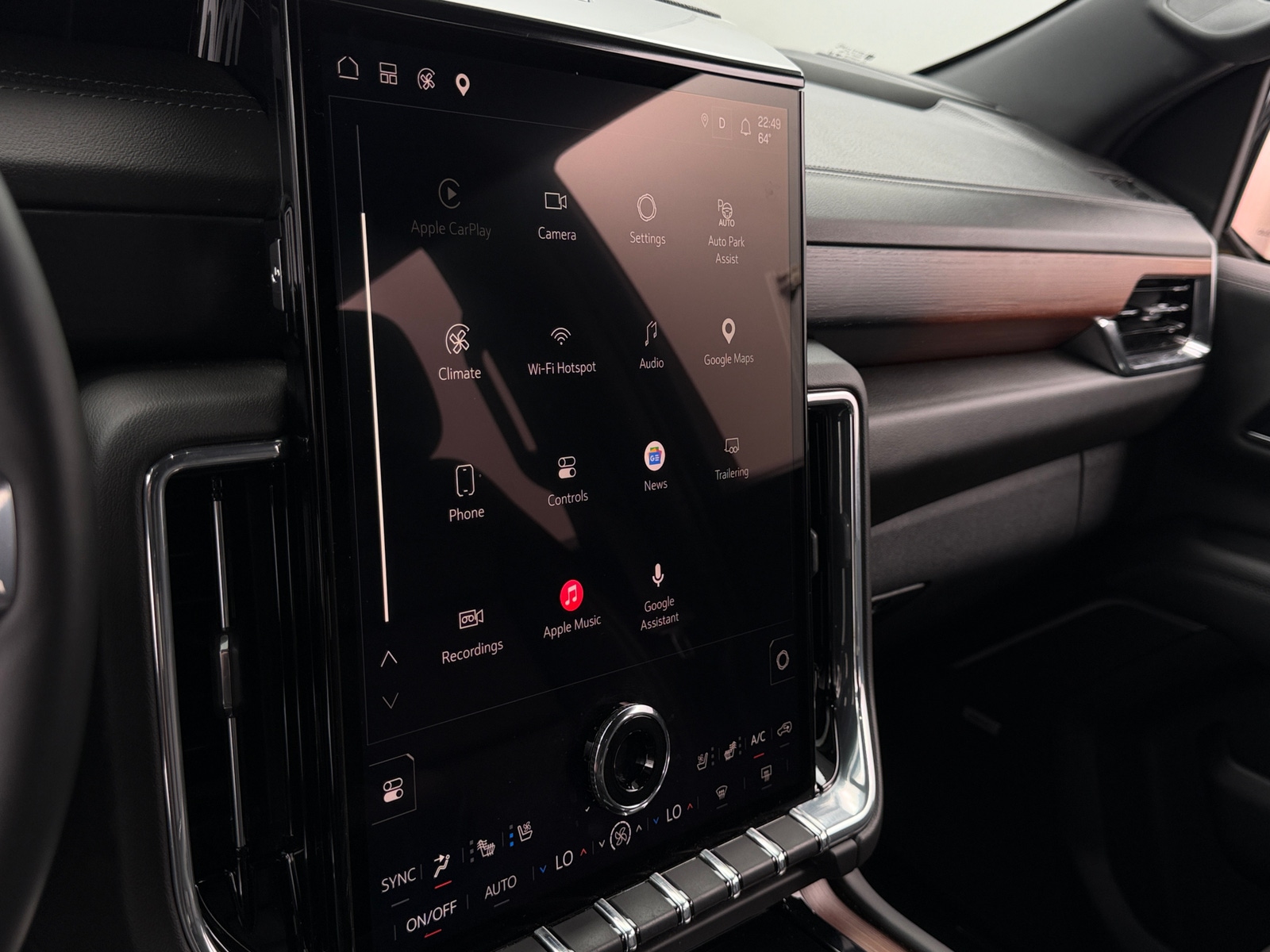 Thumbnail: 2025 GMC Yukon - 3