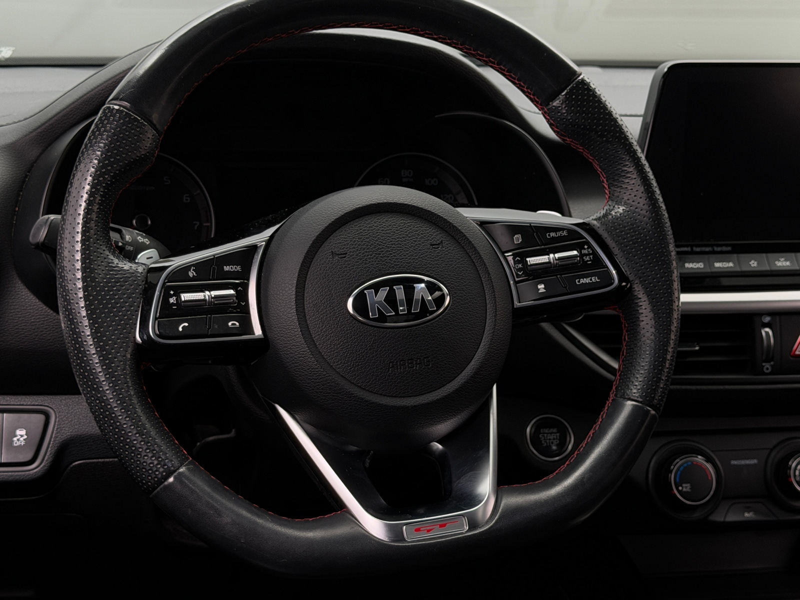 Thumbnail: 2021 Kia Forte - 4
