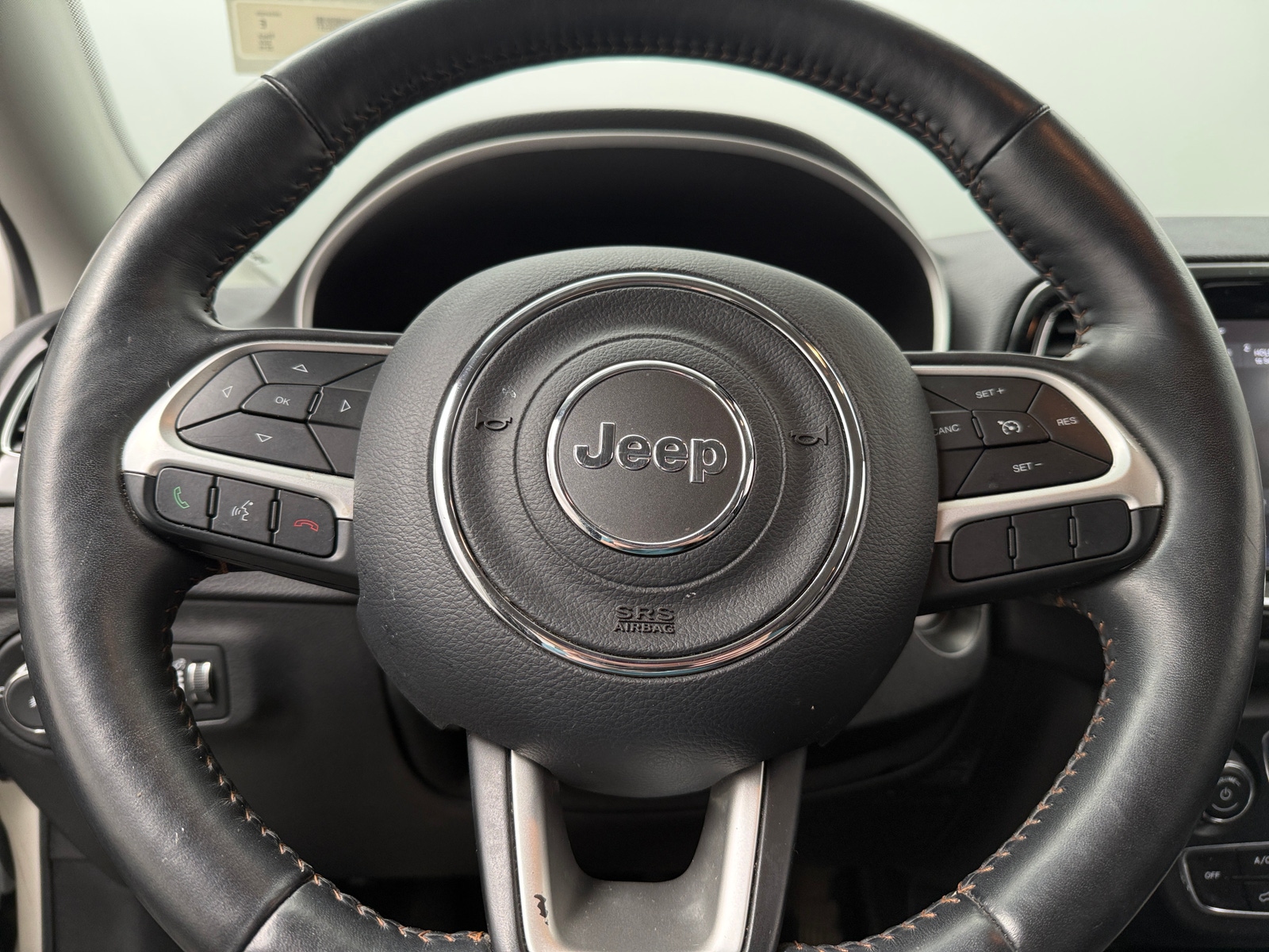 Thumbnail: 2019 Jeep Compass - 4
