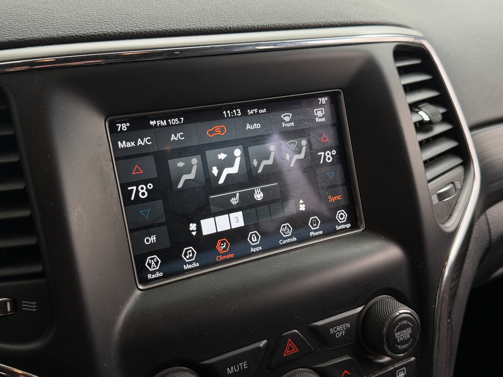 Thumbnail: 2019 Jeep Grand Cherokee - 4