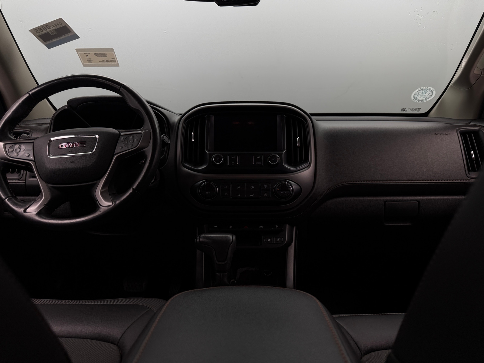 Thumbnail: 2021 GMC Canyon - 3