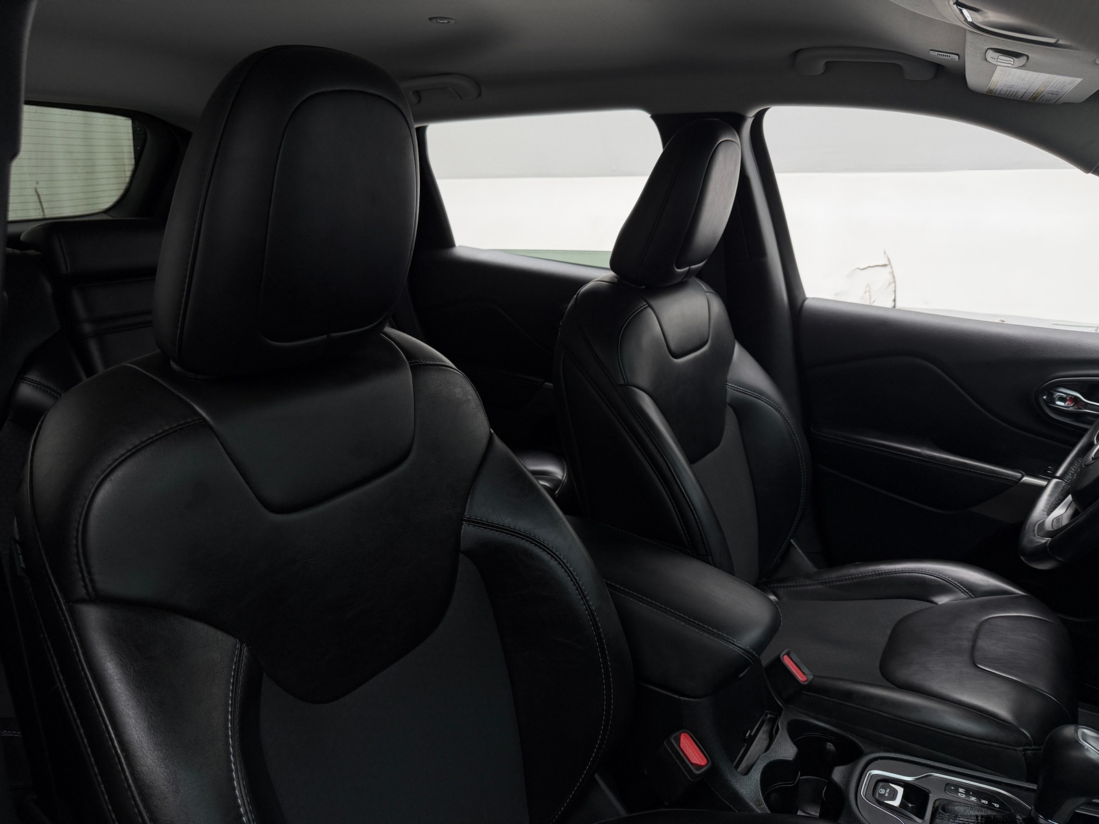 Thumbnail: 2019 Jeep Cherokee - 2
