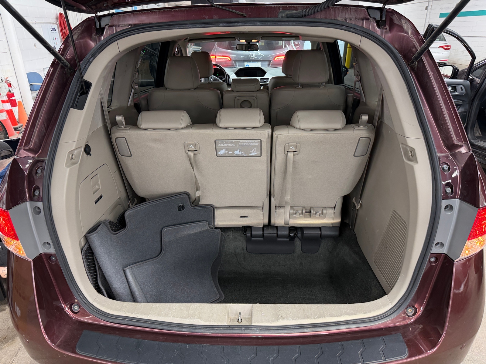 Thumbnail: 2016 Honda Odyssey - 6