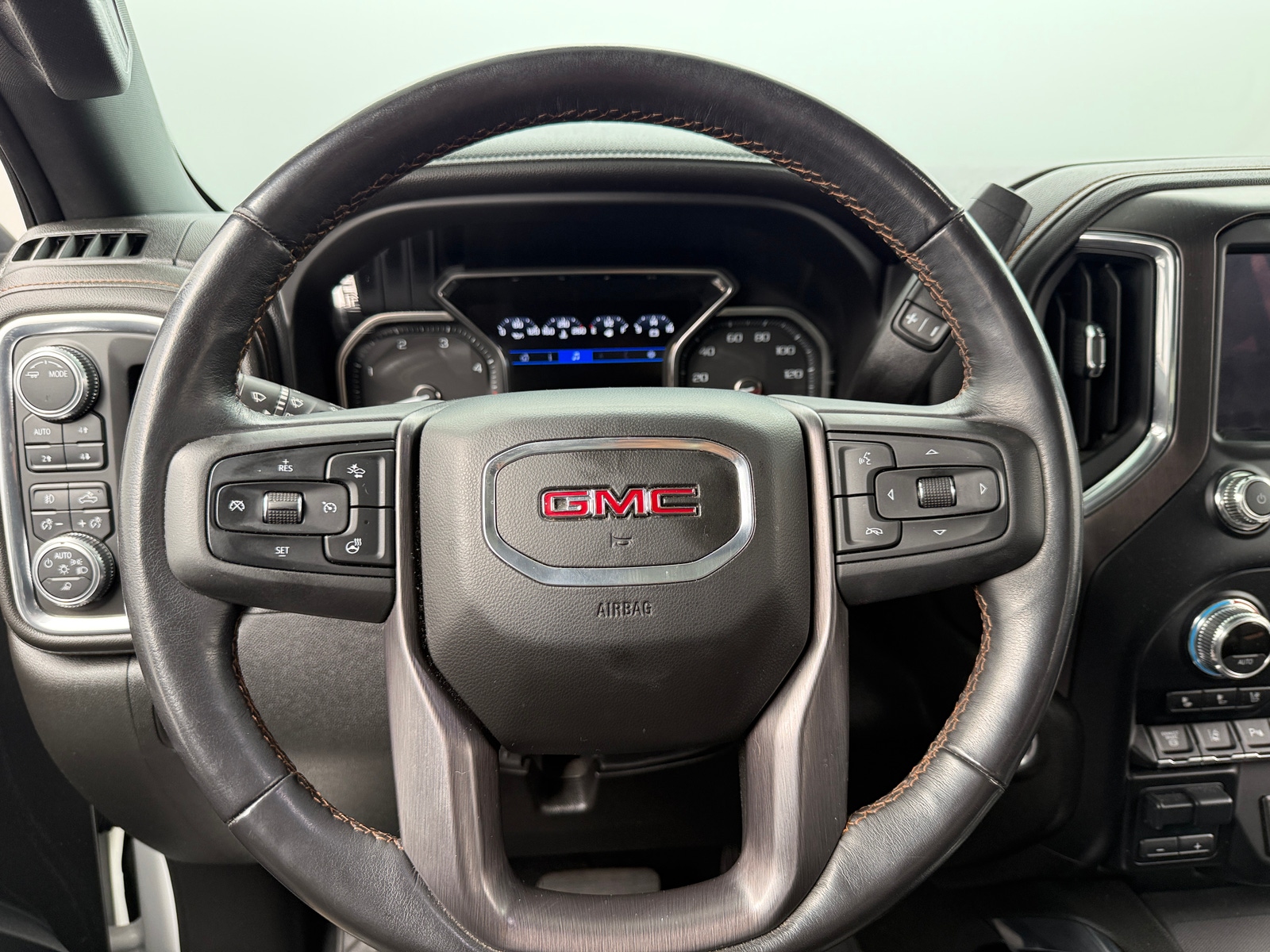 Thumbnail: 2020 GMC Sierra 2500 - 4