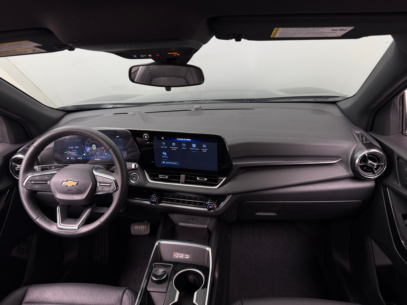 Thumbnail: 2026 Chevrolet Equinox - 2