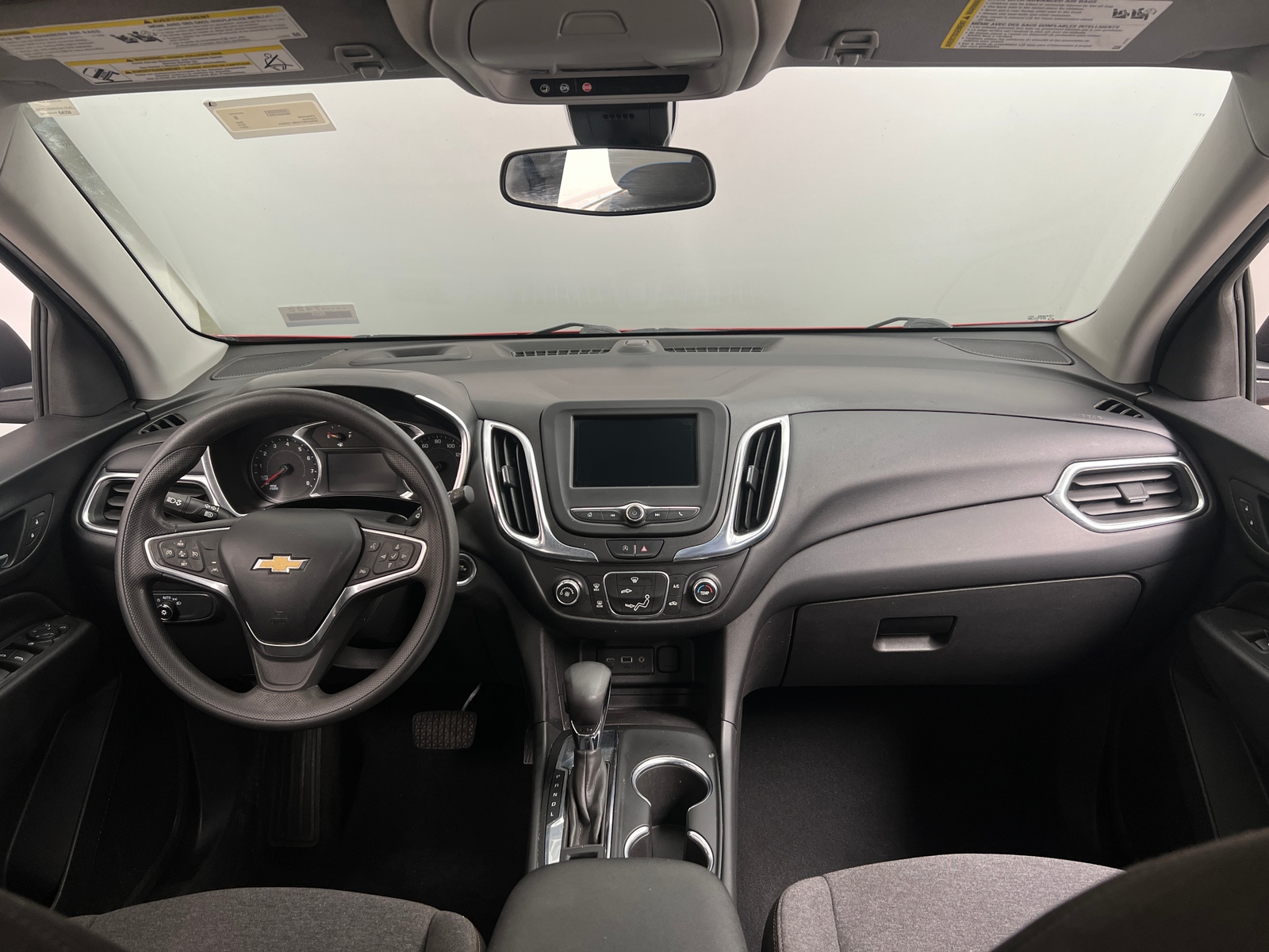 Thumbnail: 2022 Chevrolet Equinox - 3
