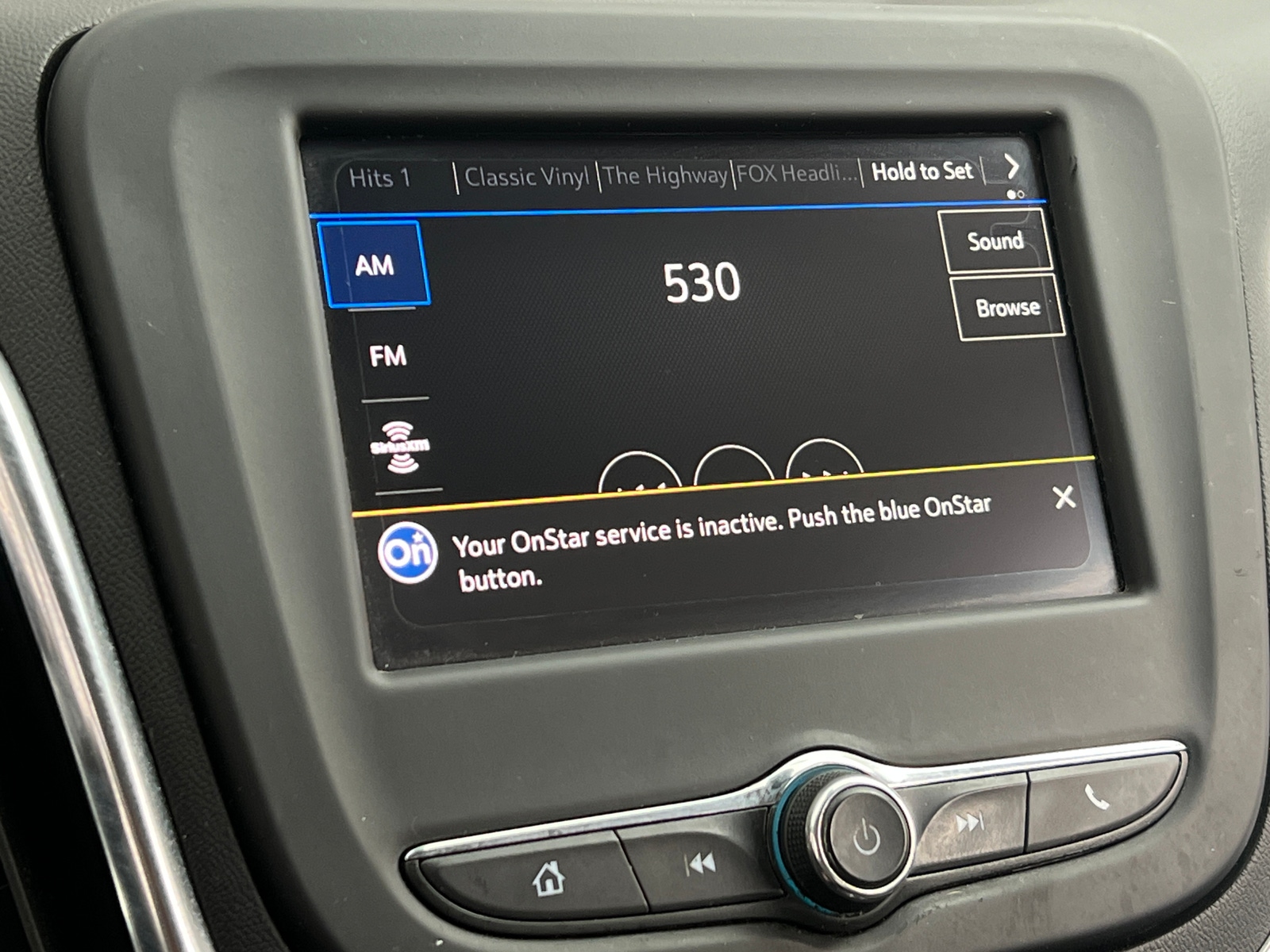 Thumbnail: 2022 Chevrolet Equinox - 4
