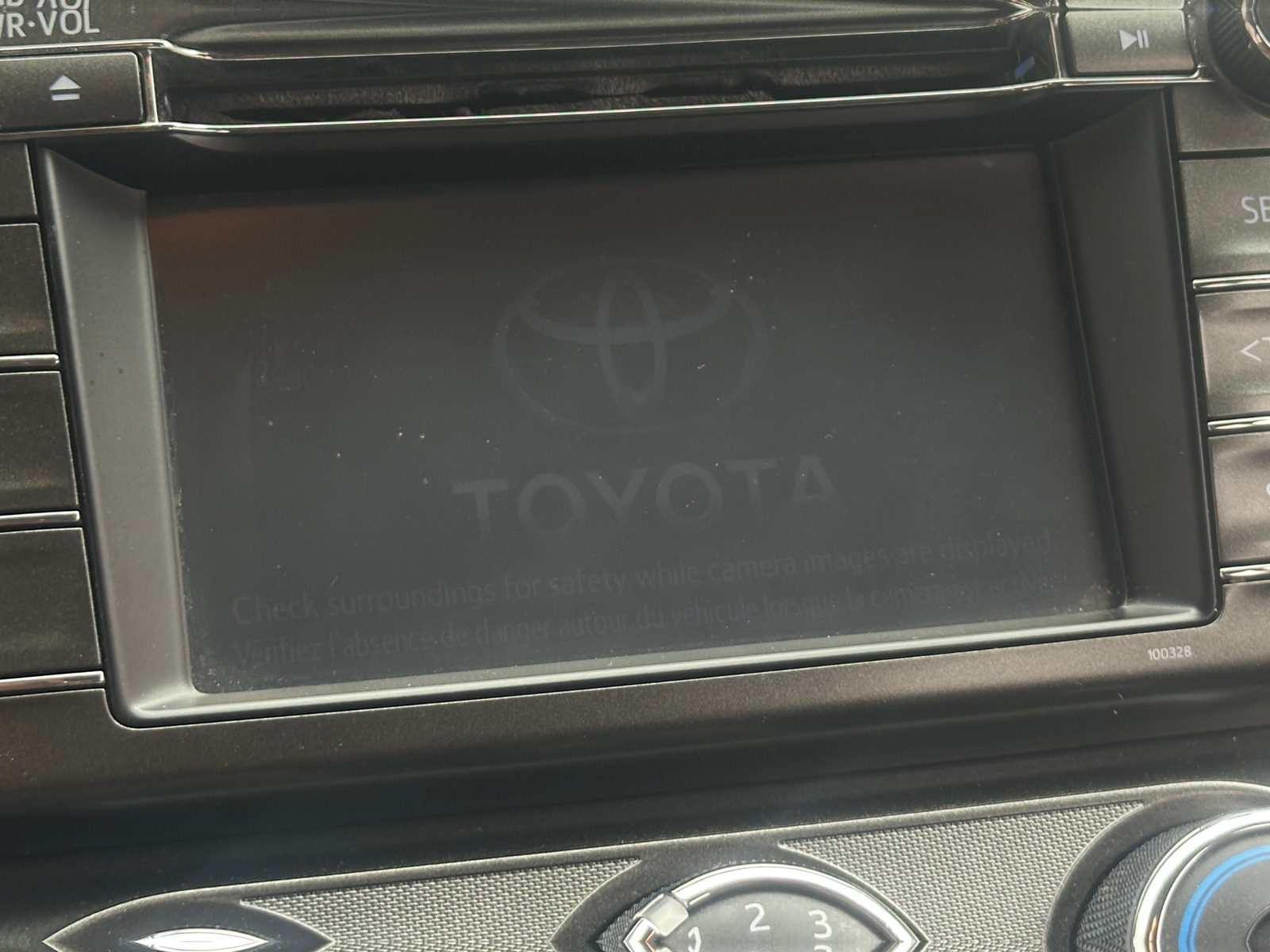 Thumbnail: 2014 Toyota RAV4 - 4