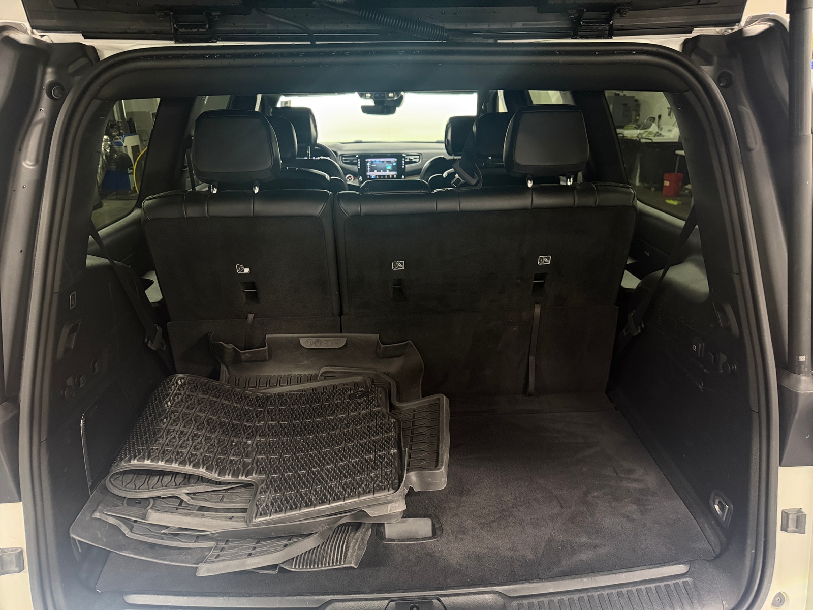 Thumbnail: 2024 Jeep Wagoneer - 6