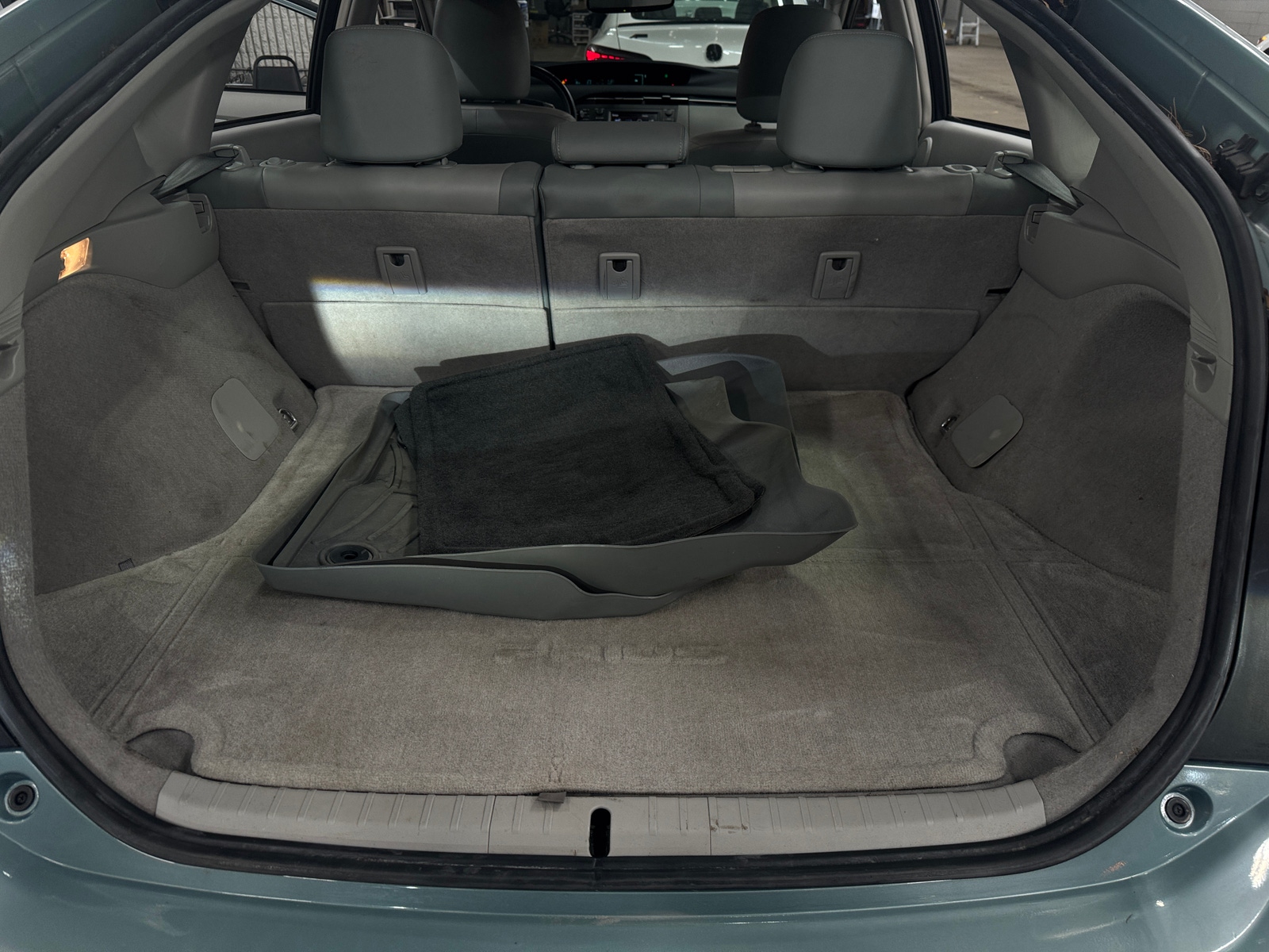 Thumbnail: 2014 Toyota Prius - 7