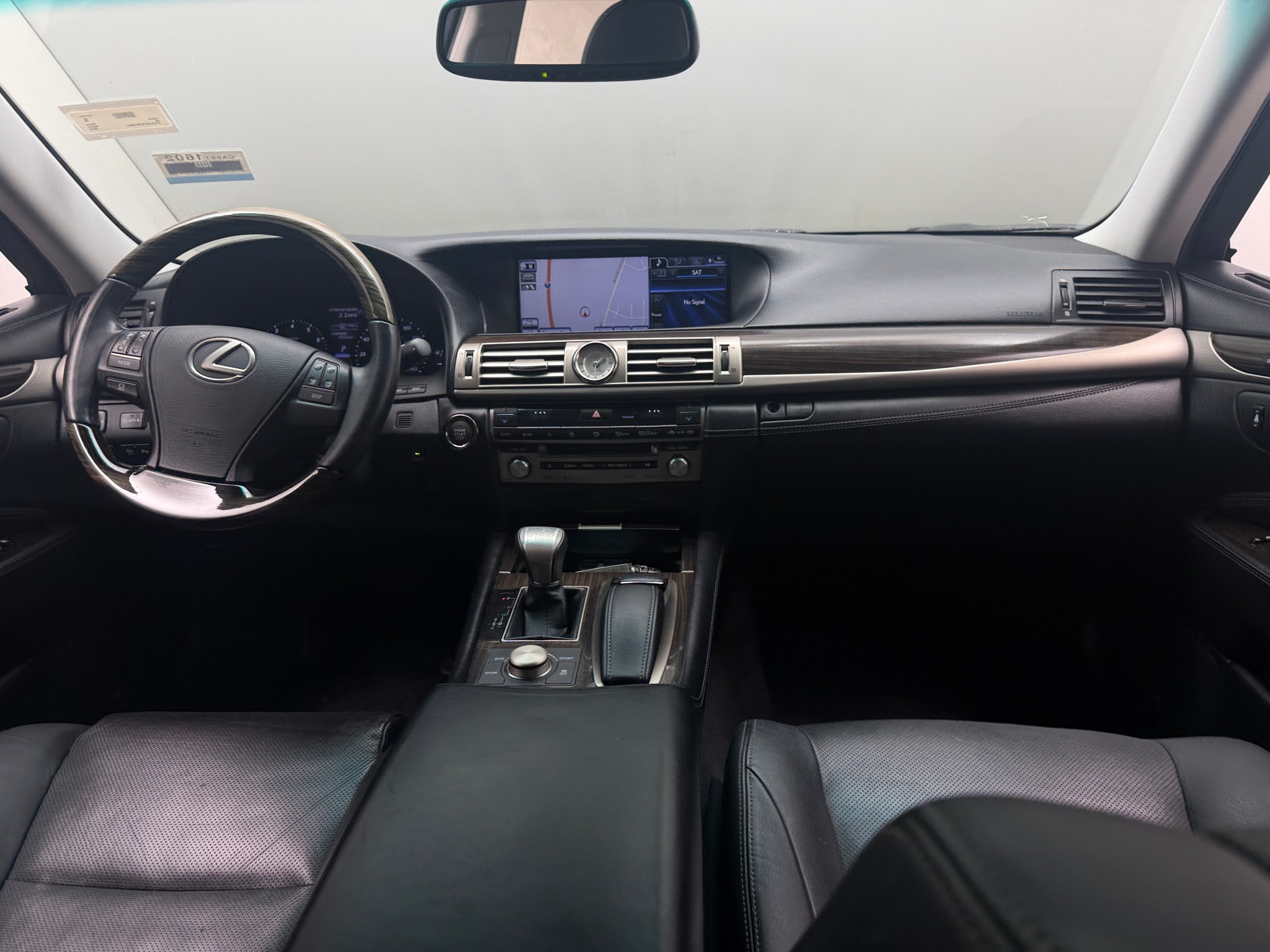 Thumbnail: 2013 Lexus LS - 3