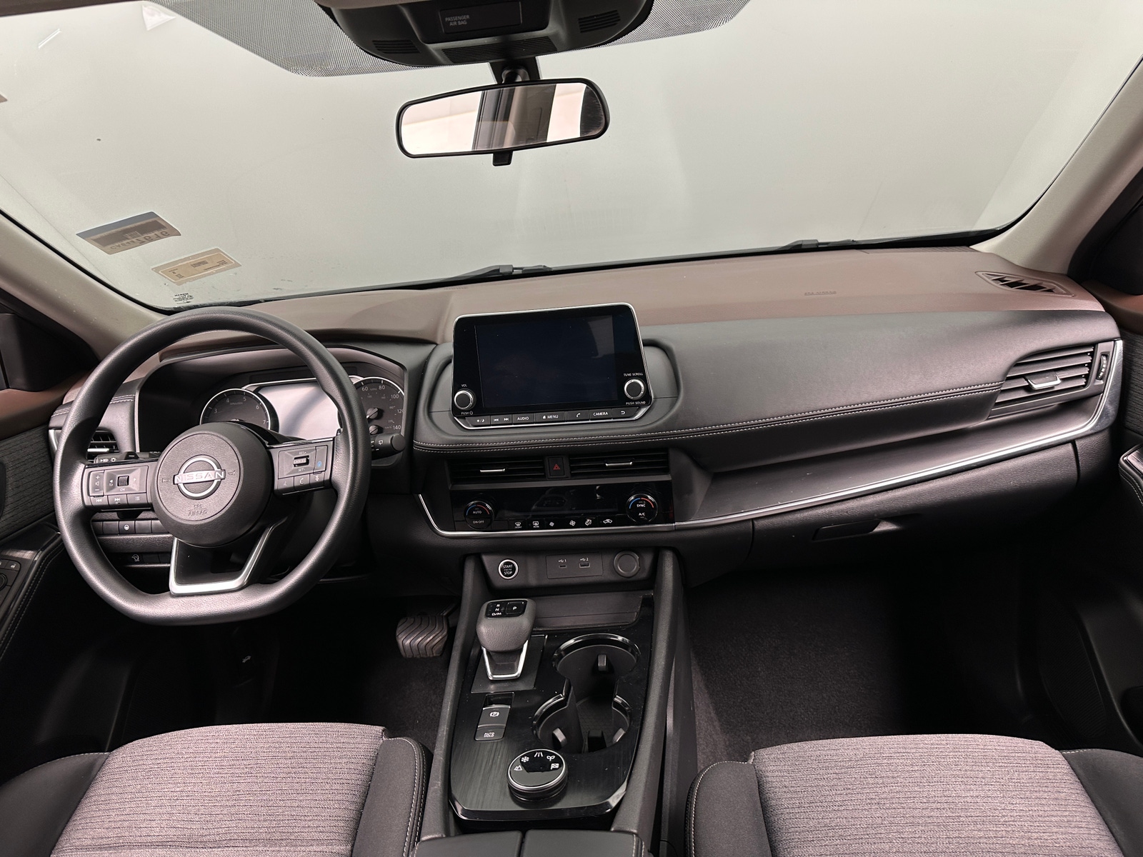 Thumbnail: 2023 Nissan Rogue - 3