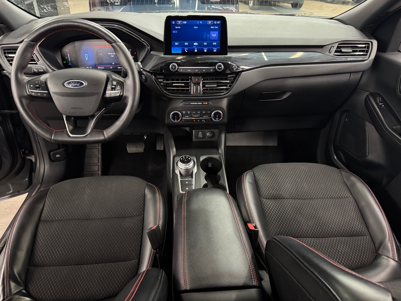 Thumbnail: 2025 Ford Escape - 3