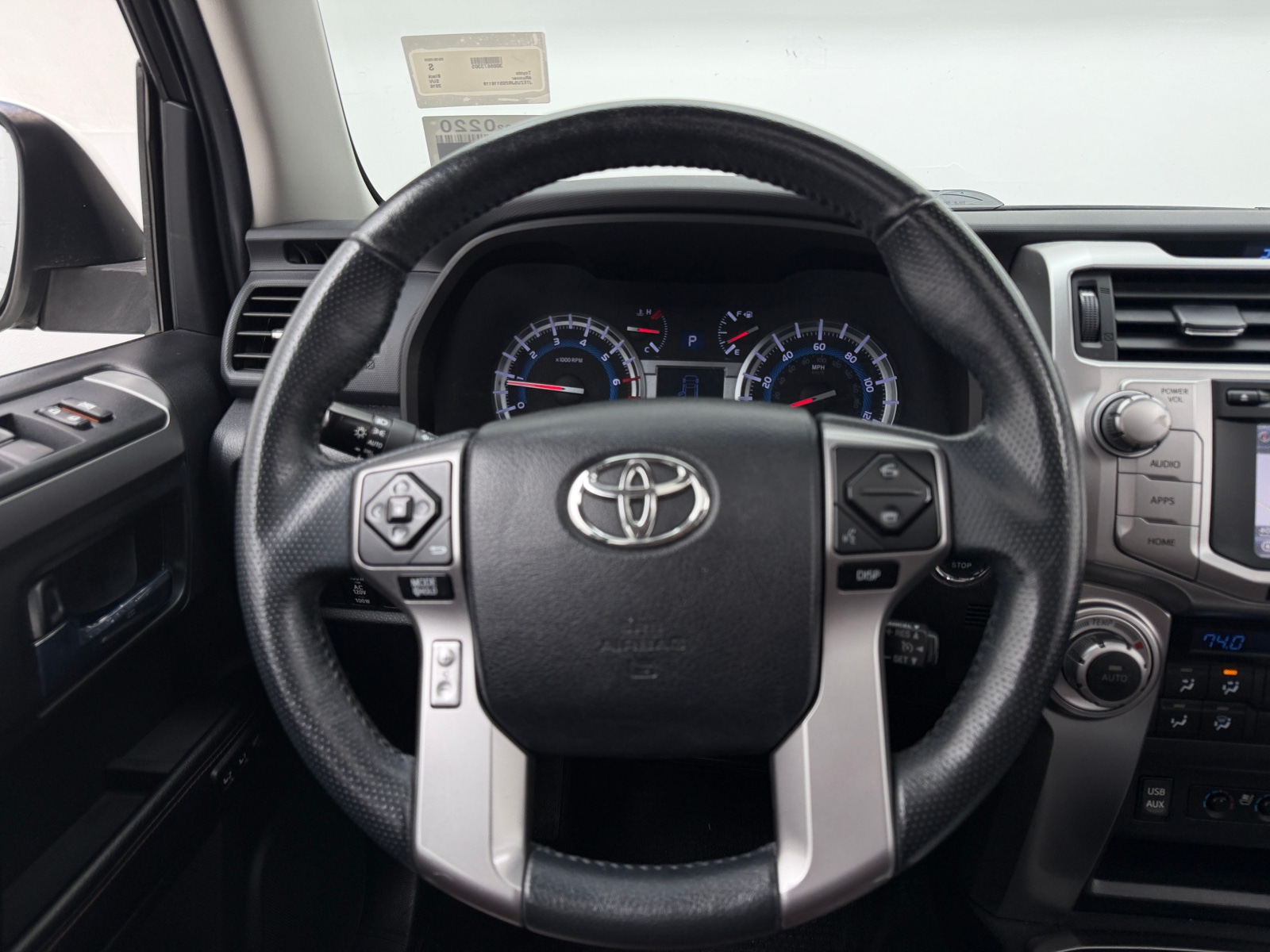 Thumbnail: 2016 Toyota 4Runner - 5