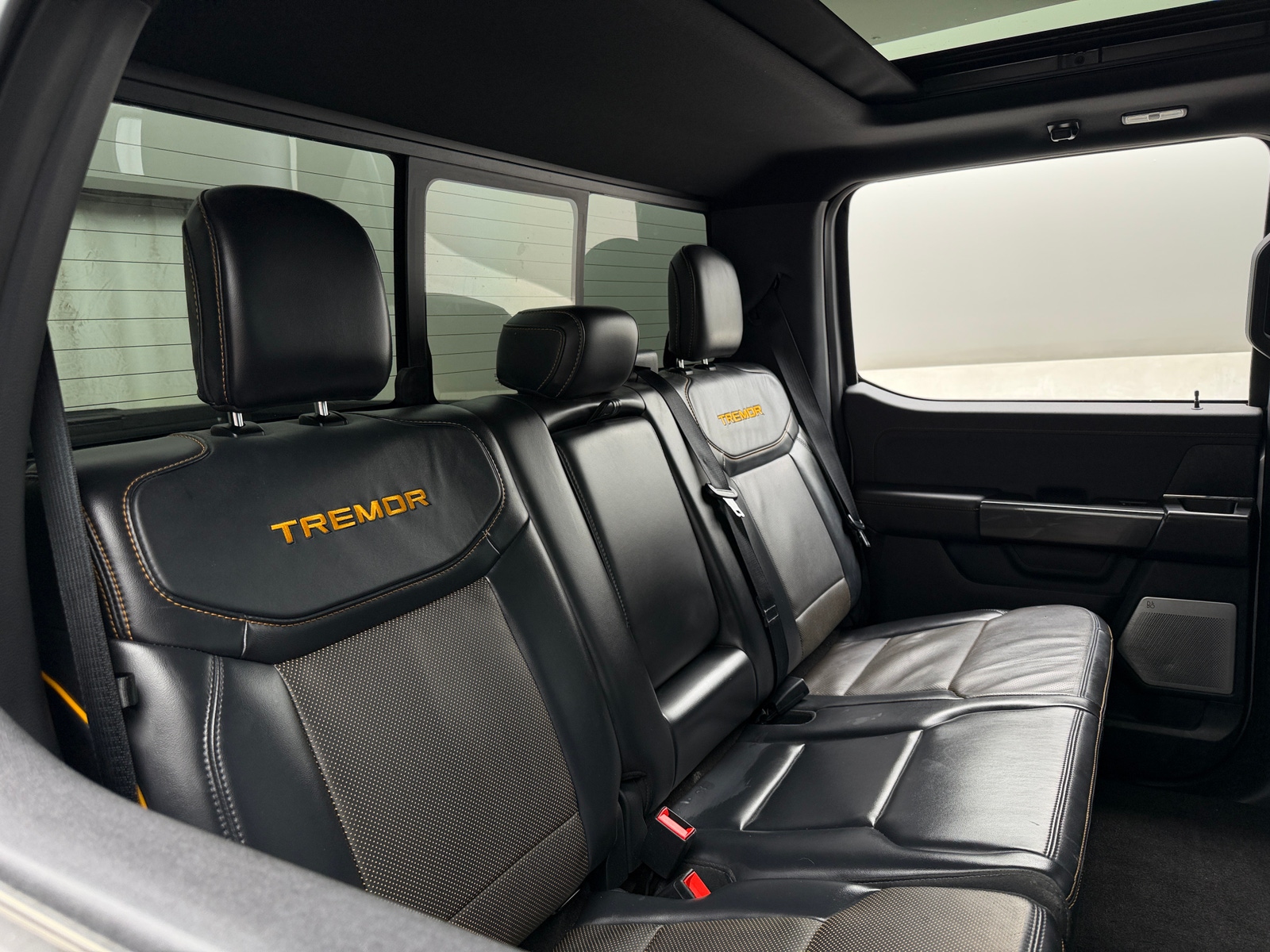 Thumbnail: 2022 Ford Econoline - 5