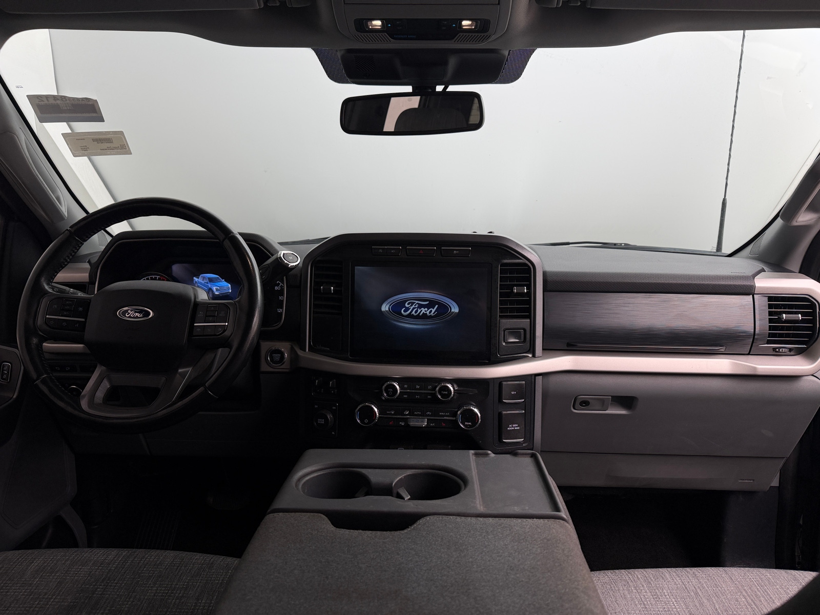 Thumbnail: 2021 Ford Econoline - 3