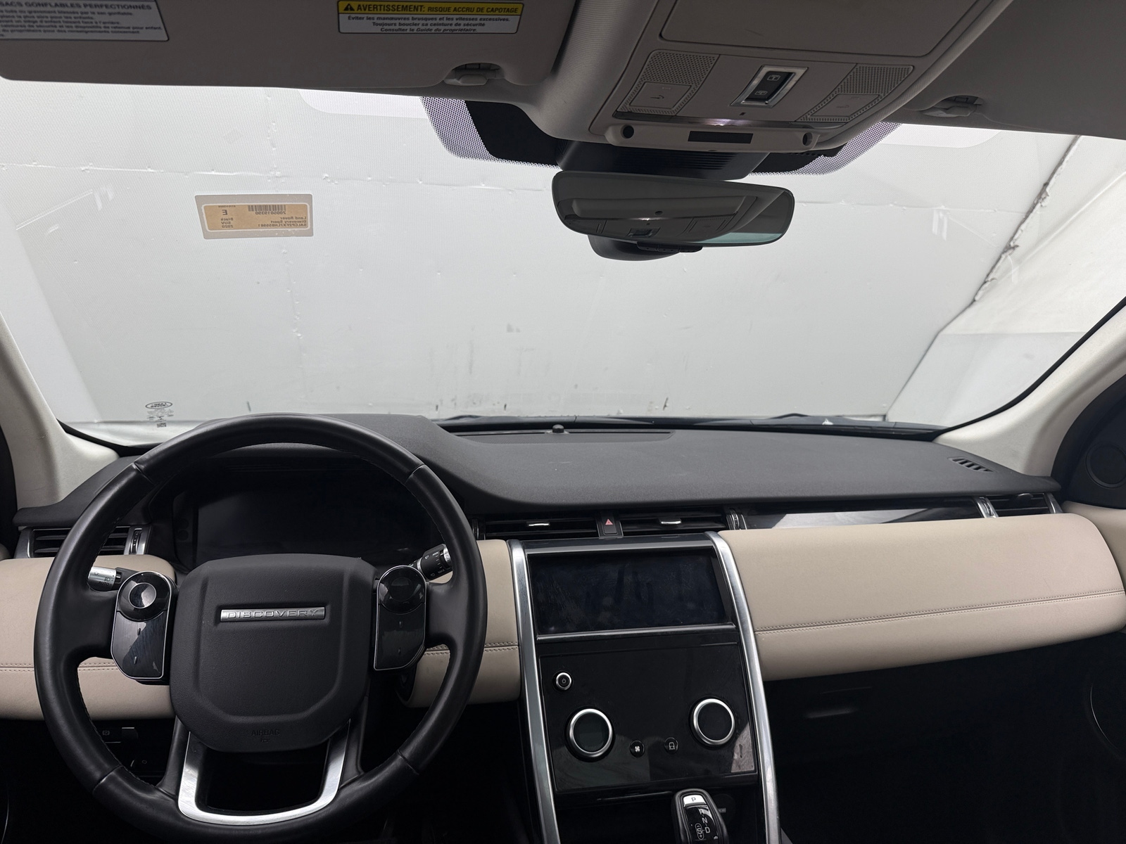Thumbnail: 2020 Land Rover Discovery Sport - 2