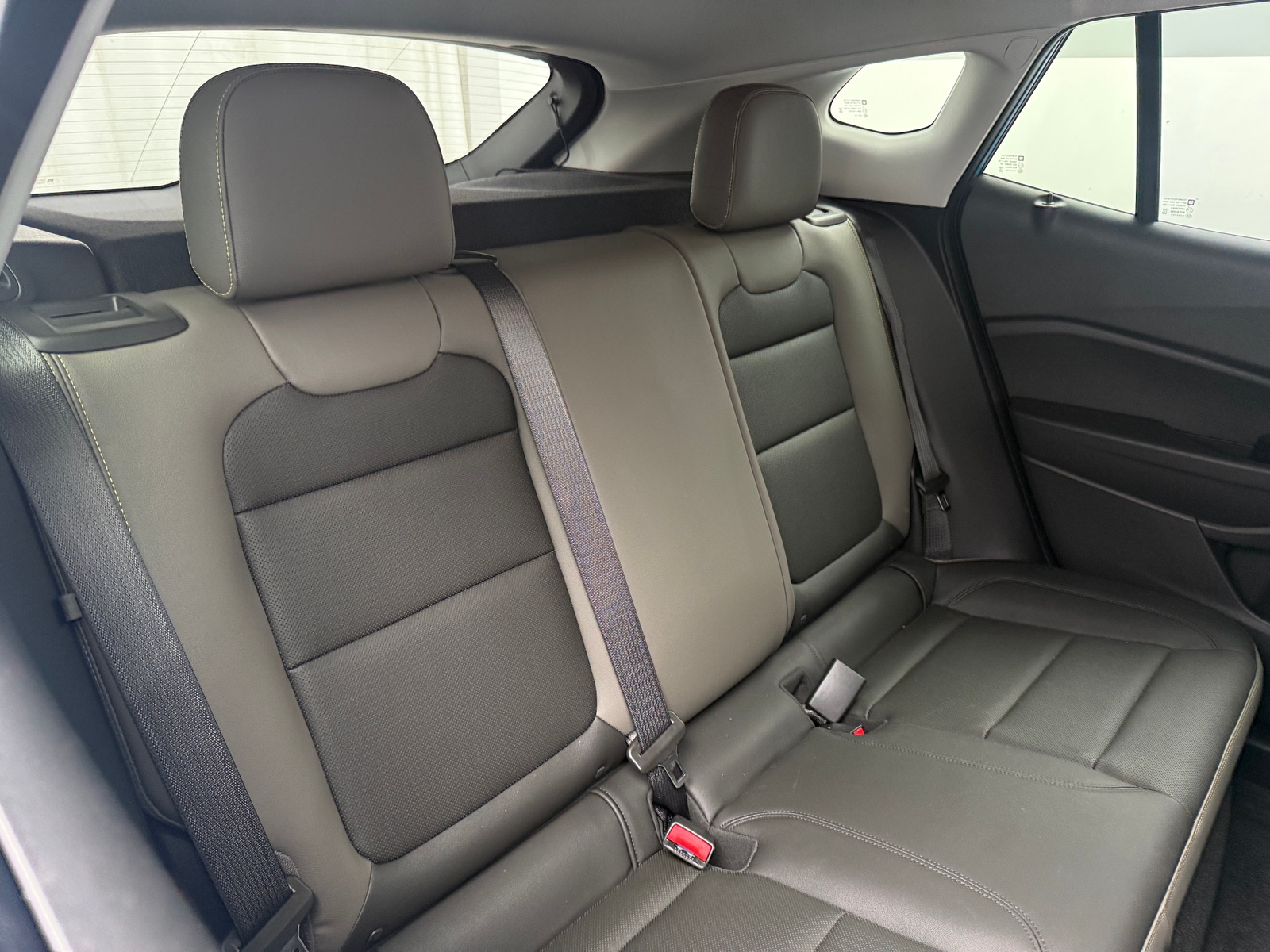Thumbnail: 2025 Chevrolet Trax - 5