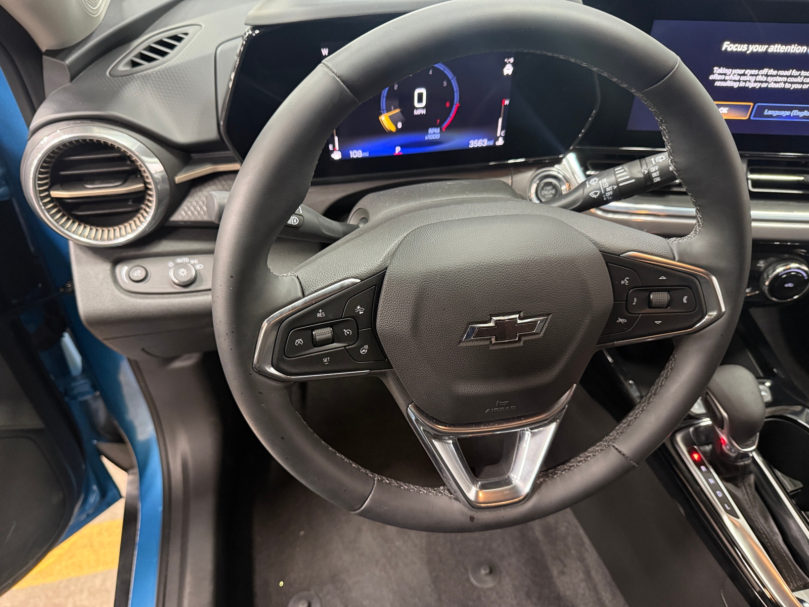 Thumbnail: 2025 Chevrolet Trax - 4