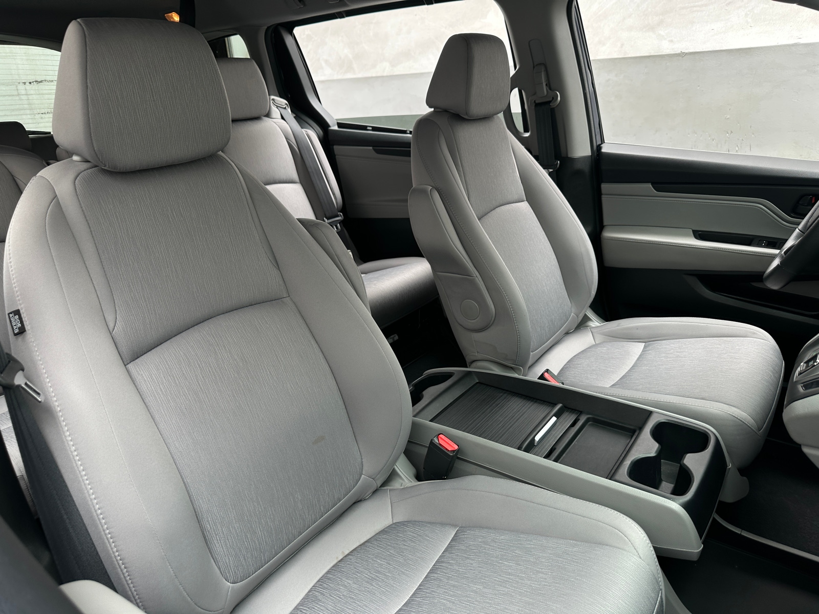 Thumbnail: 2022 Honda Odyssey - 2