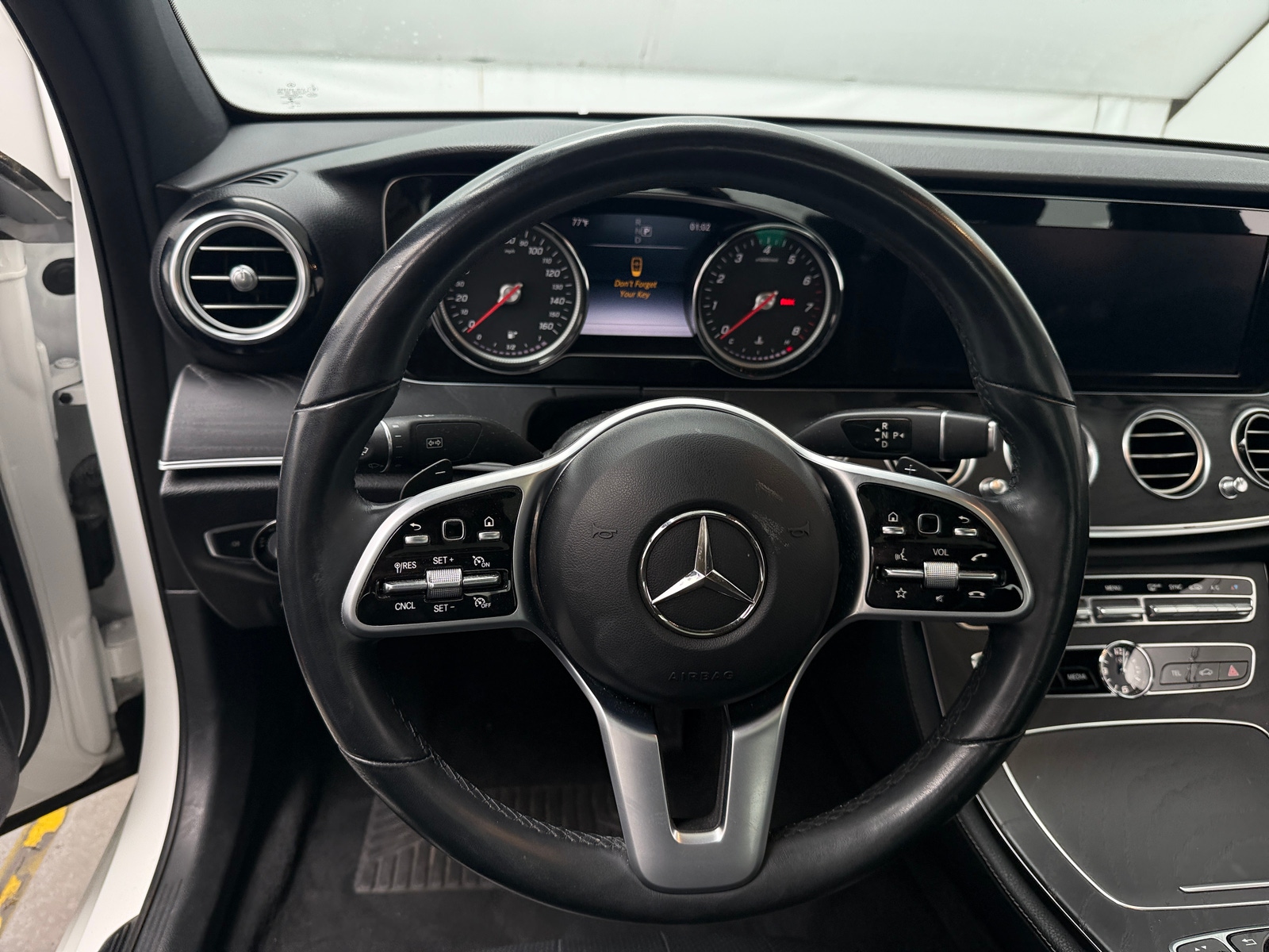 Thumbnail: 2019 Mercedes-Benz E-Class - 4