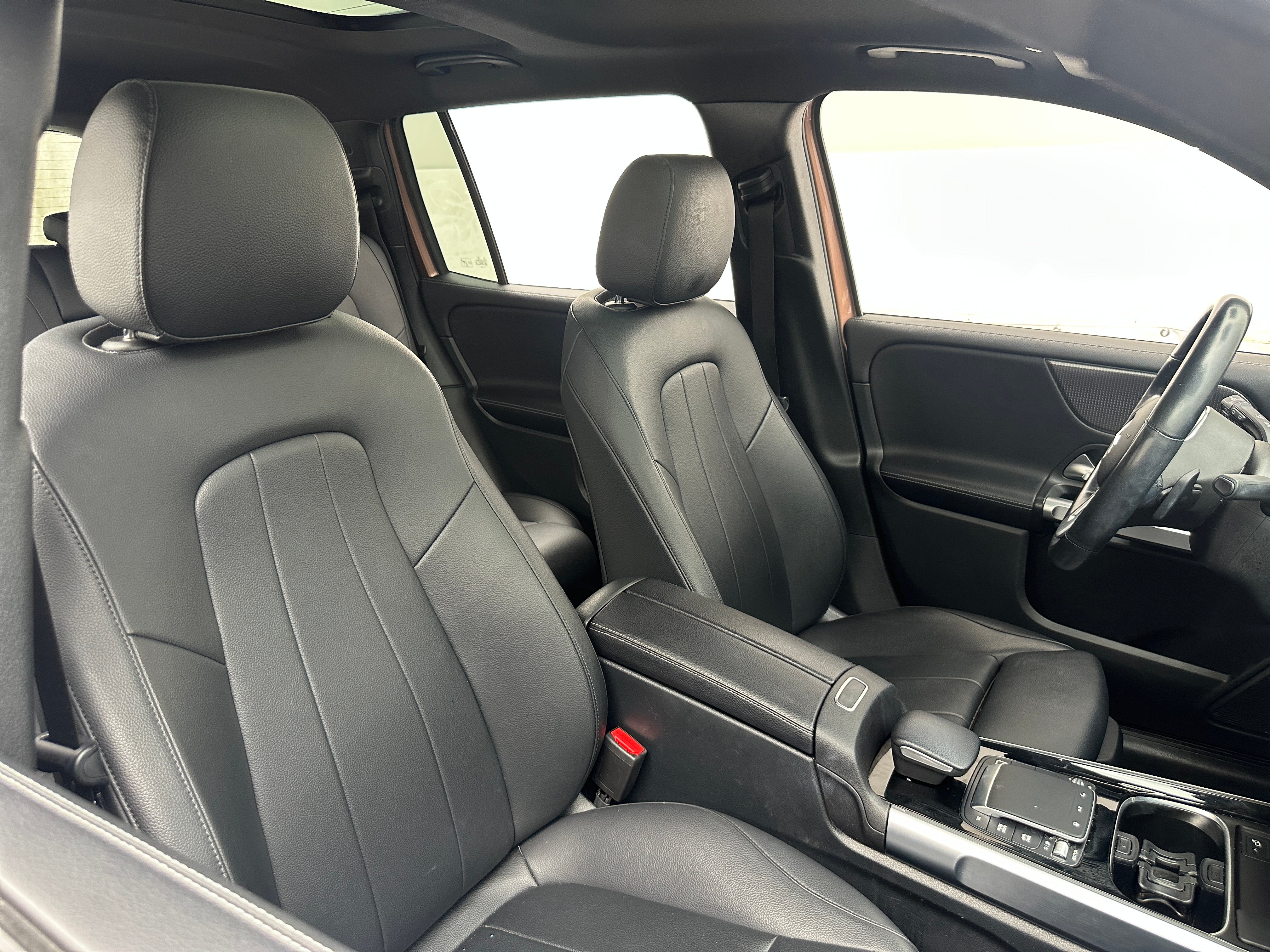 2022 Mercedes-Benz GLB Base