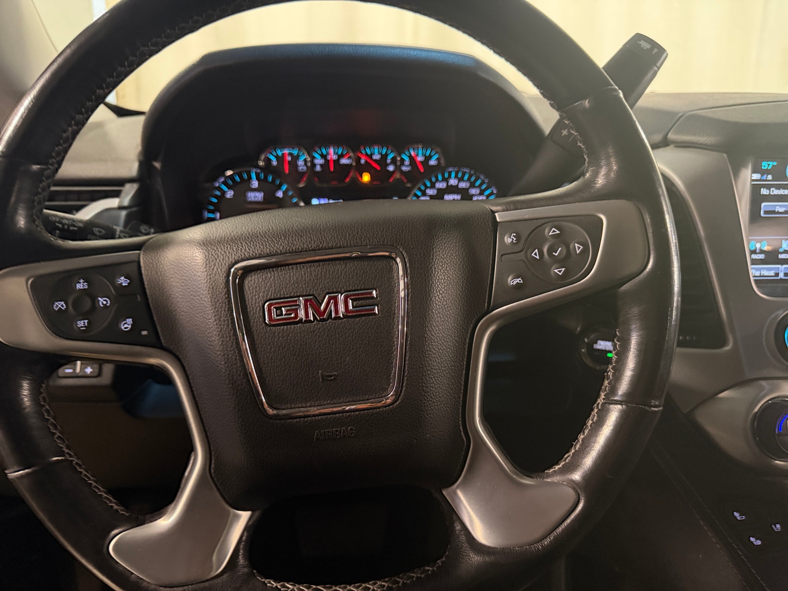 Thumbnail: 2019 GMC Yukon - 4