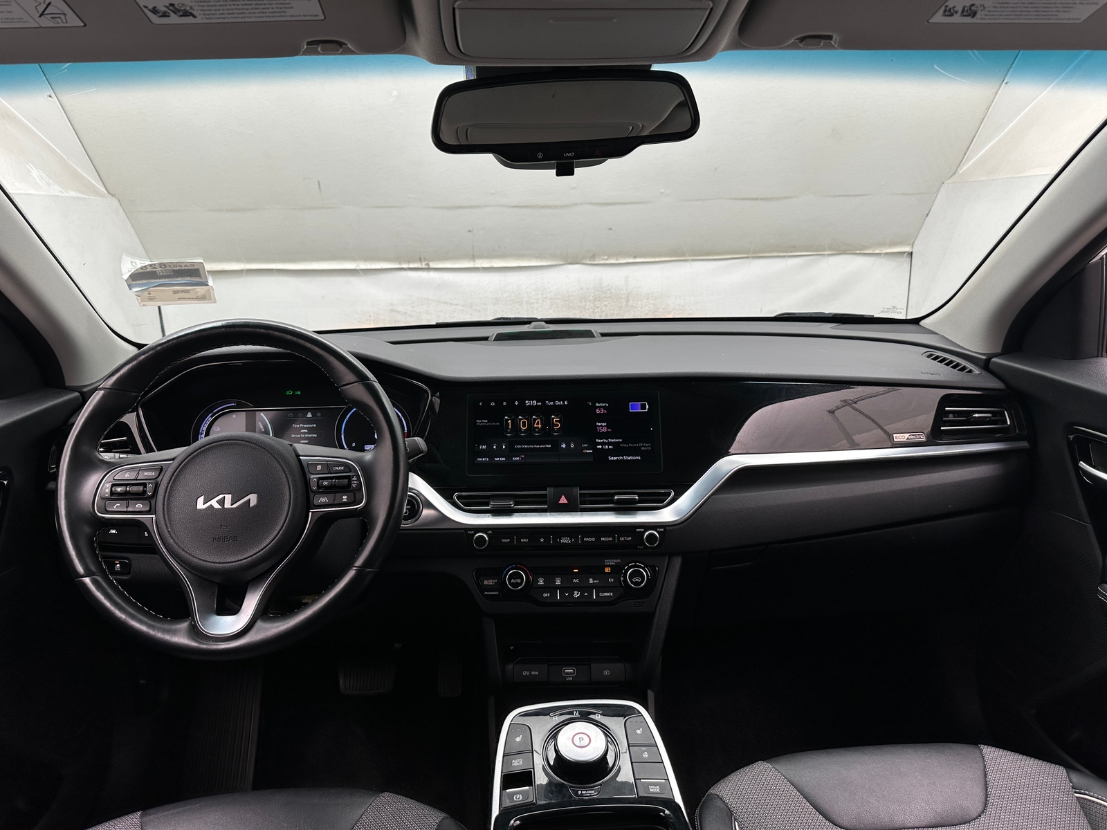 Thumbnail: 2022 Kia Niro - 3
