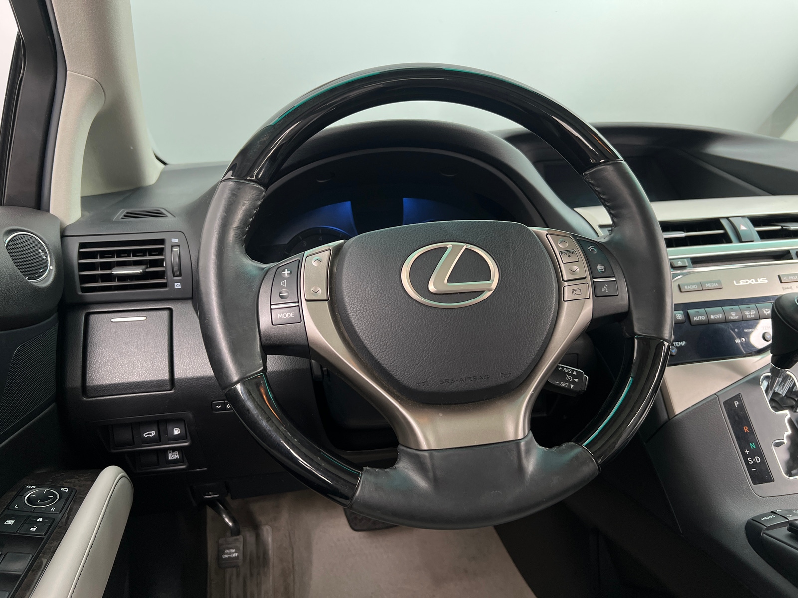 Thumbnail: 2015 Lexus RX - 5