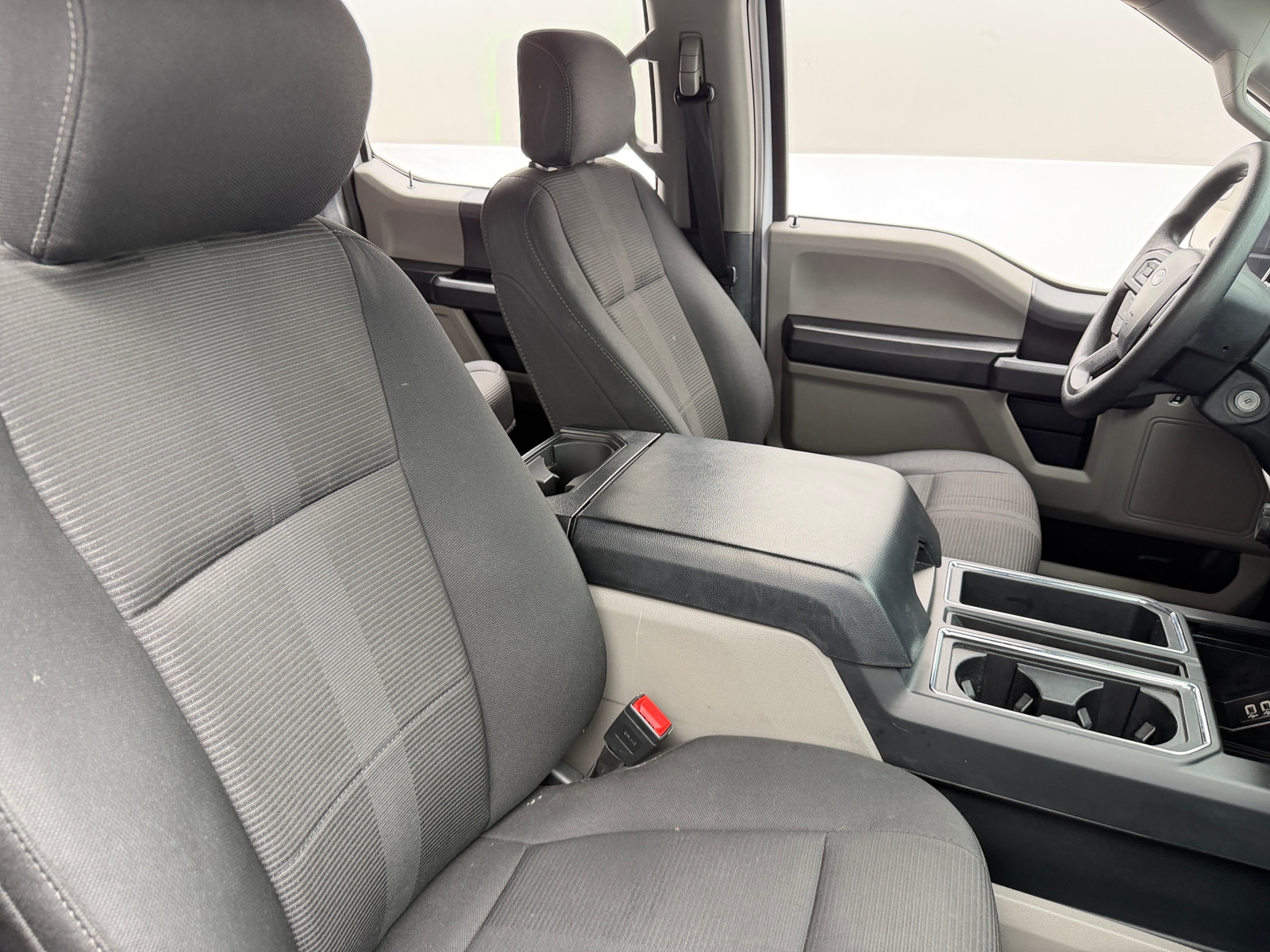 Thumbnail: 2019 Ford Econoline - 2
