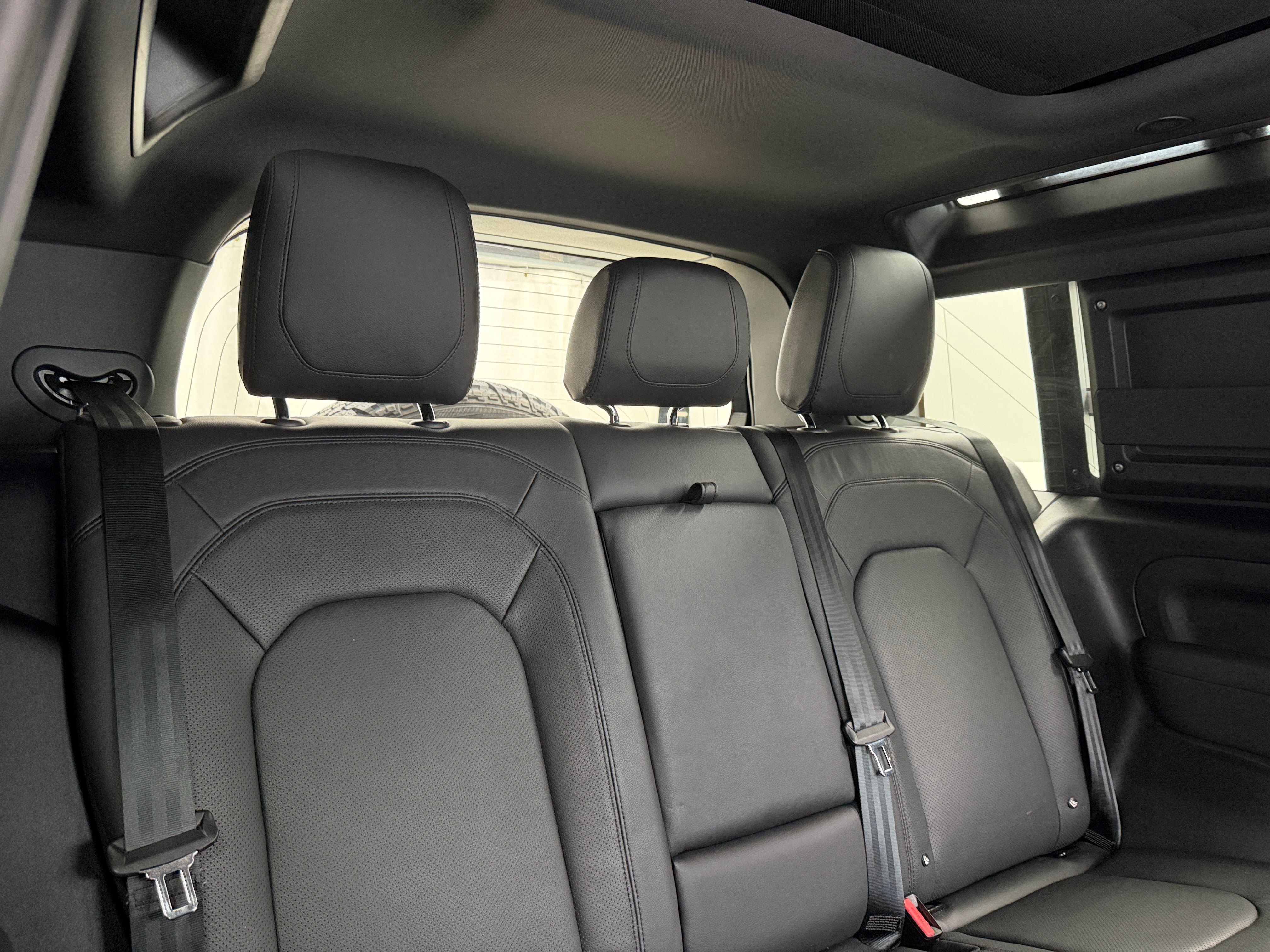 2023 Land Rover Defender