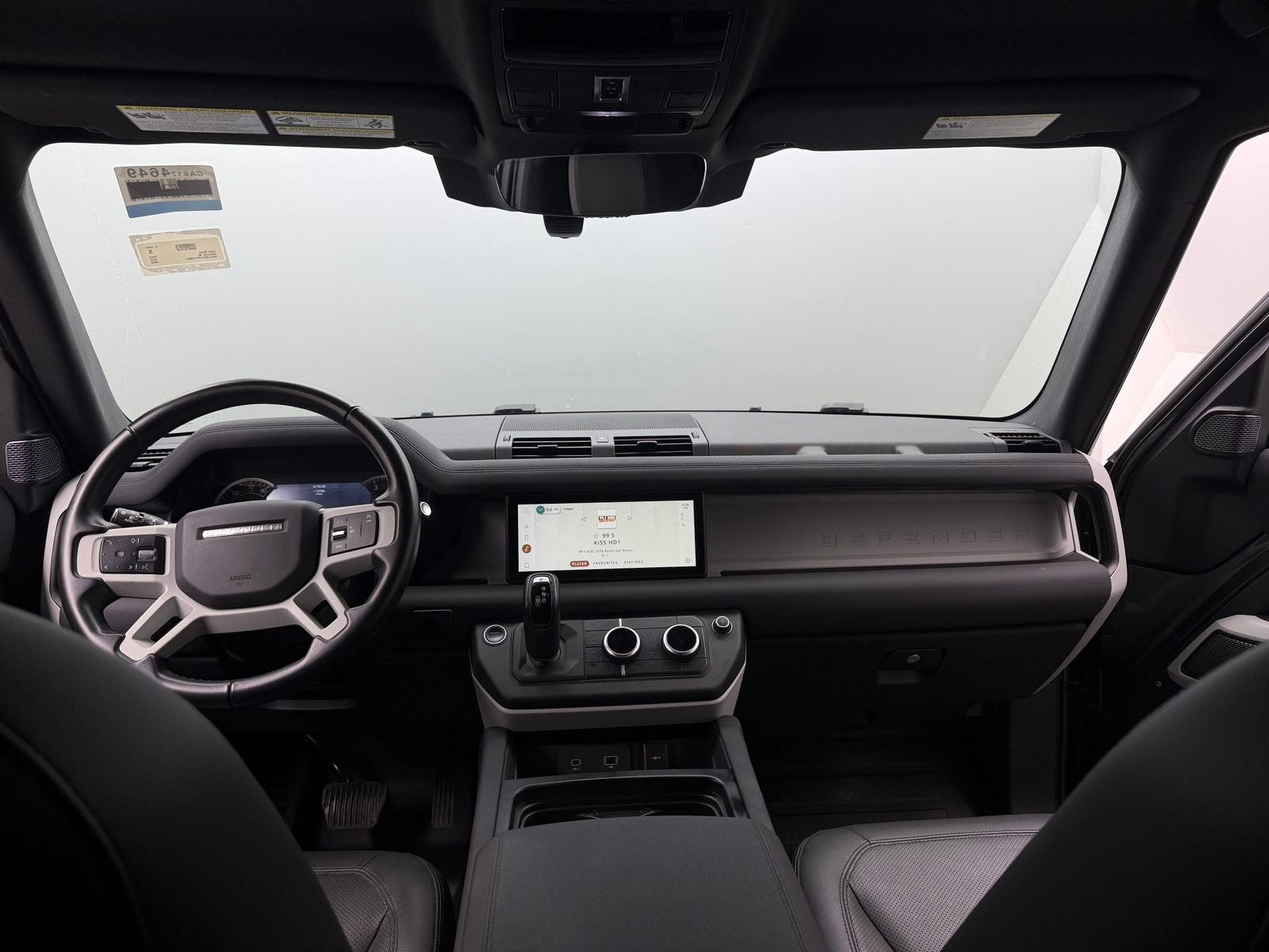 Thumbnail: 2023 Land Rover Defender - 3