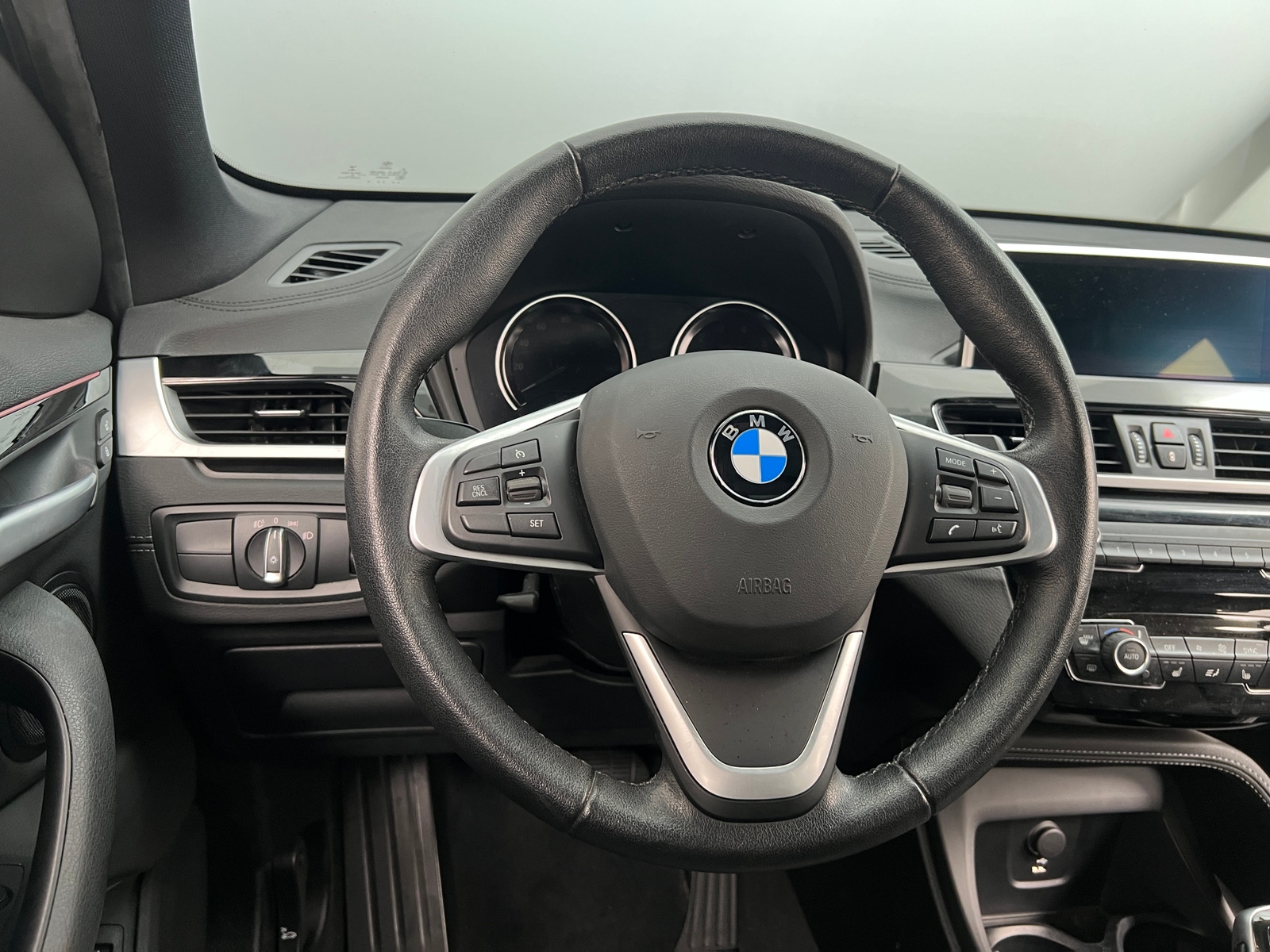 Thumbnail: 2021 BMW X1 - 4