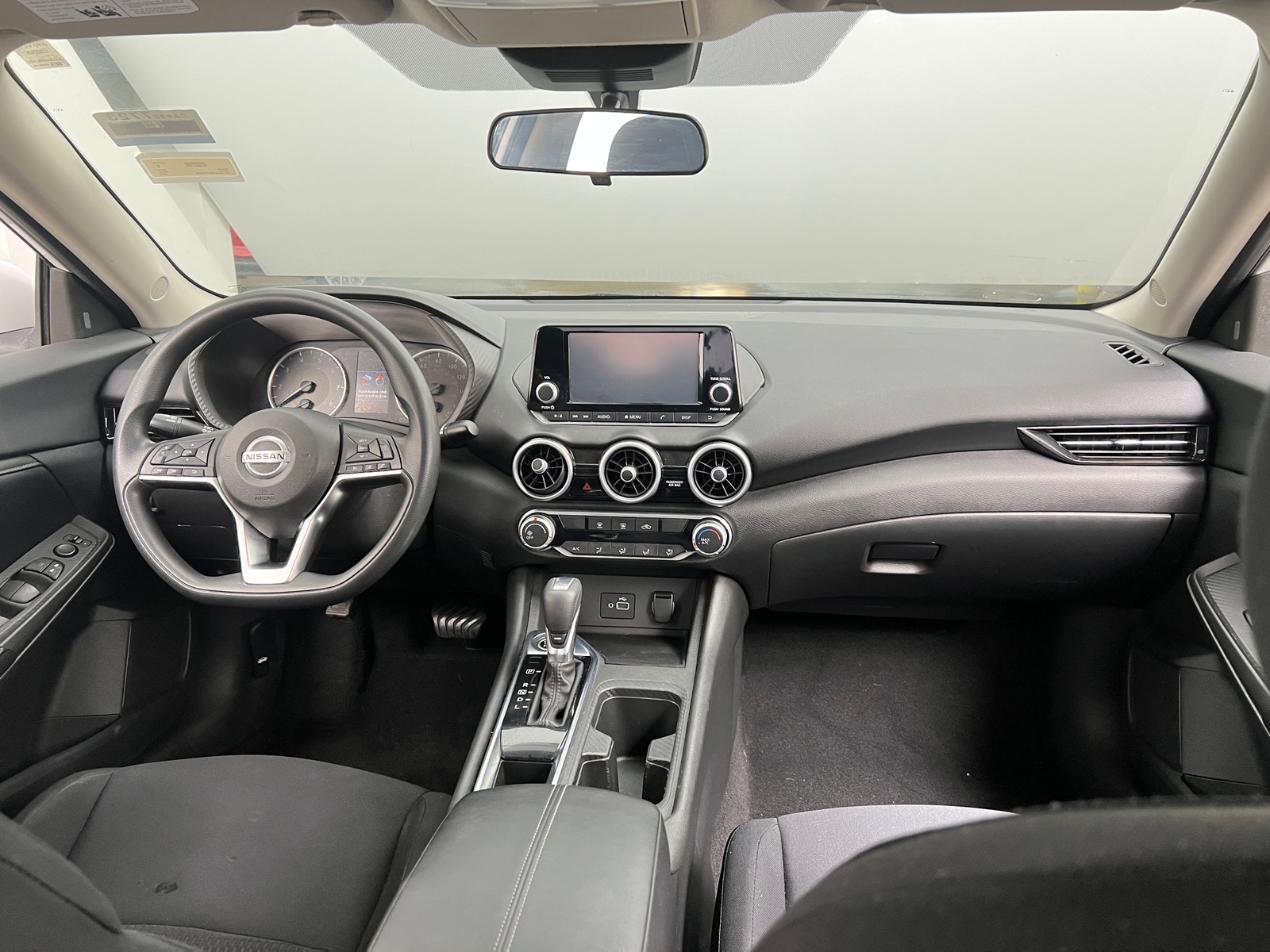 Thumbnail: 2020 Nissan Sentra - 3