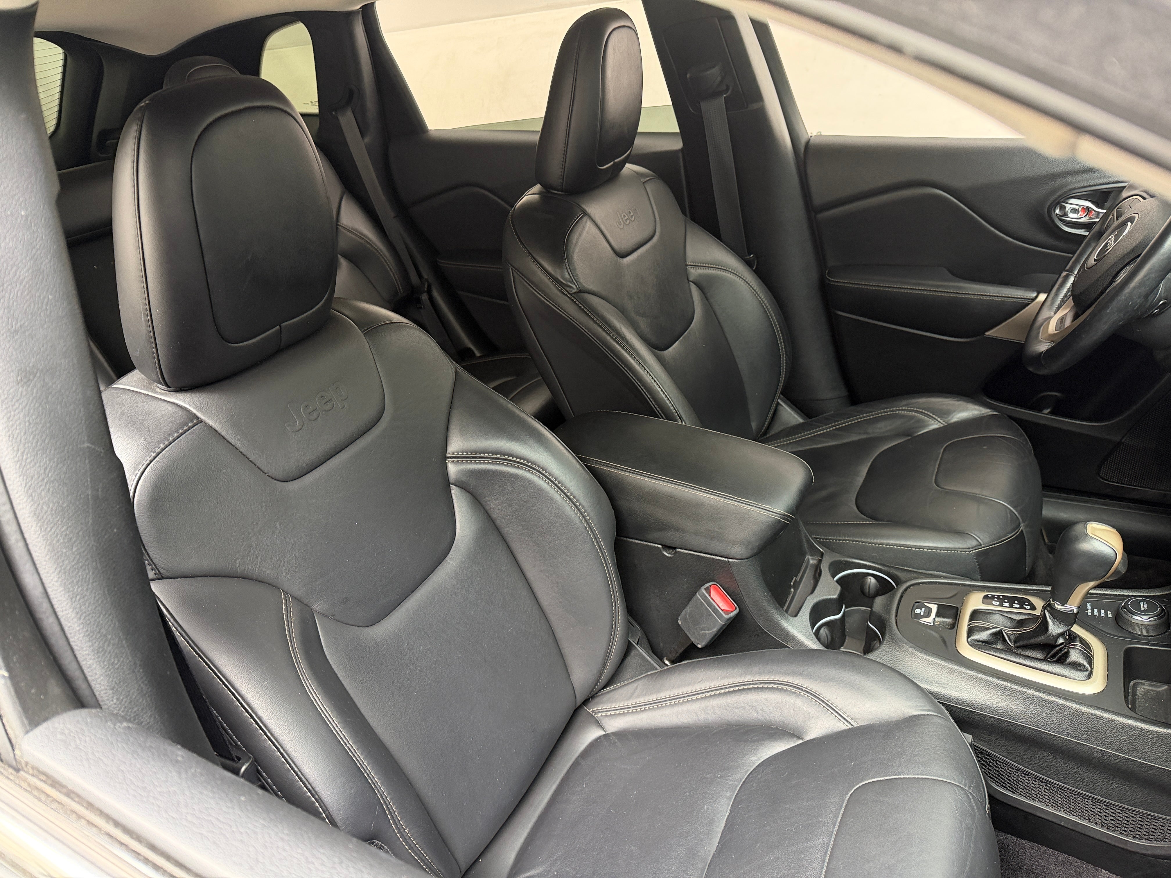 2018 Jeep Cherokee