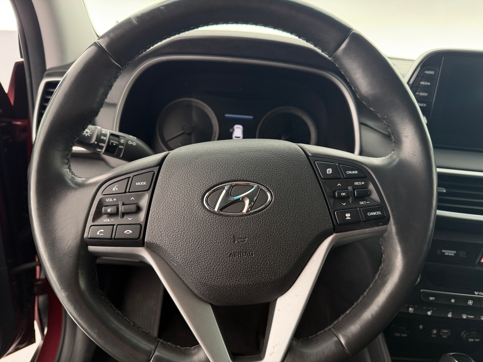 Thumbnail: 2020 Hyundai Tucson - 4