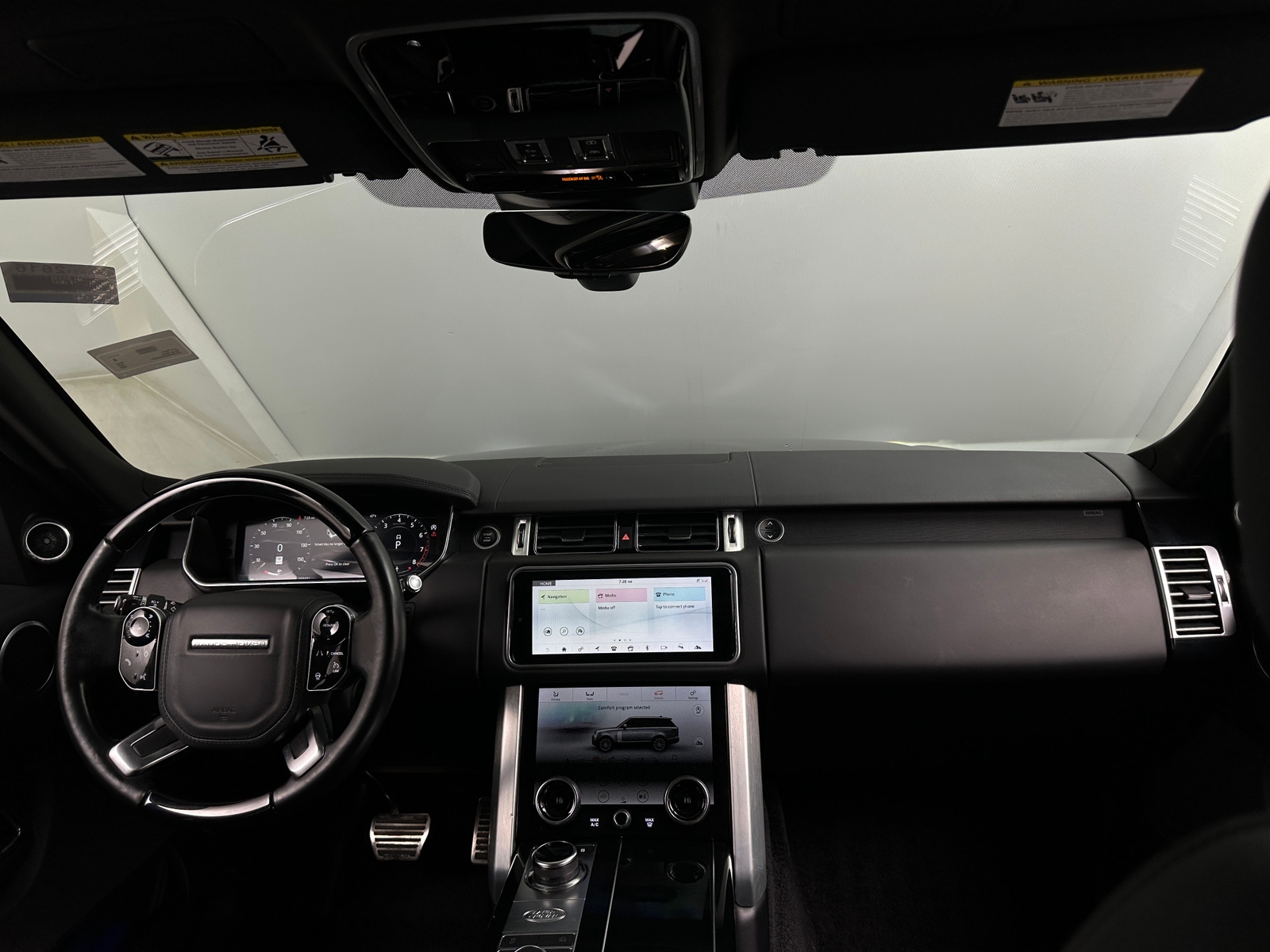 Thumbnail: 2022 Land Rover Range Rover - 2