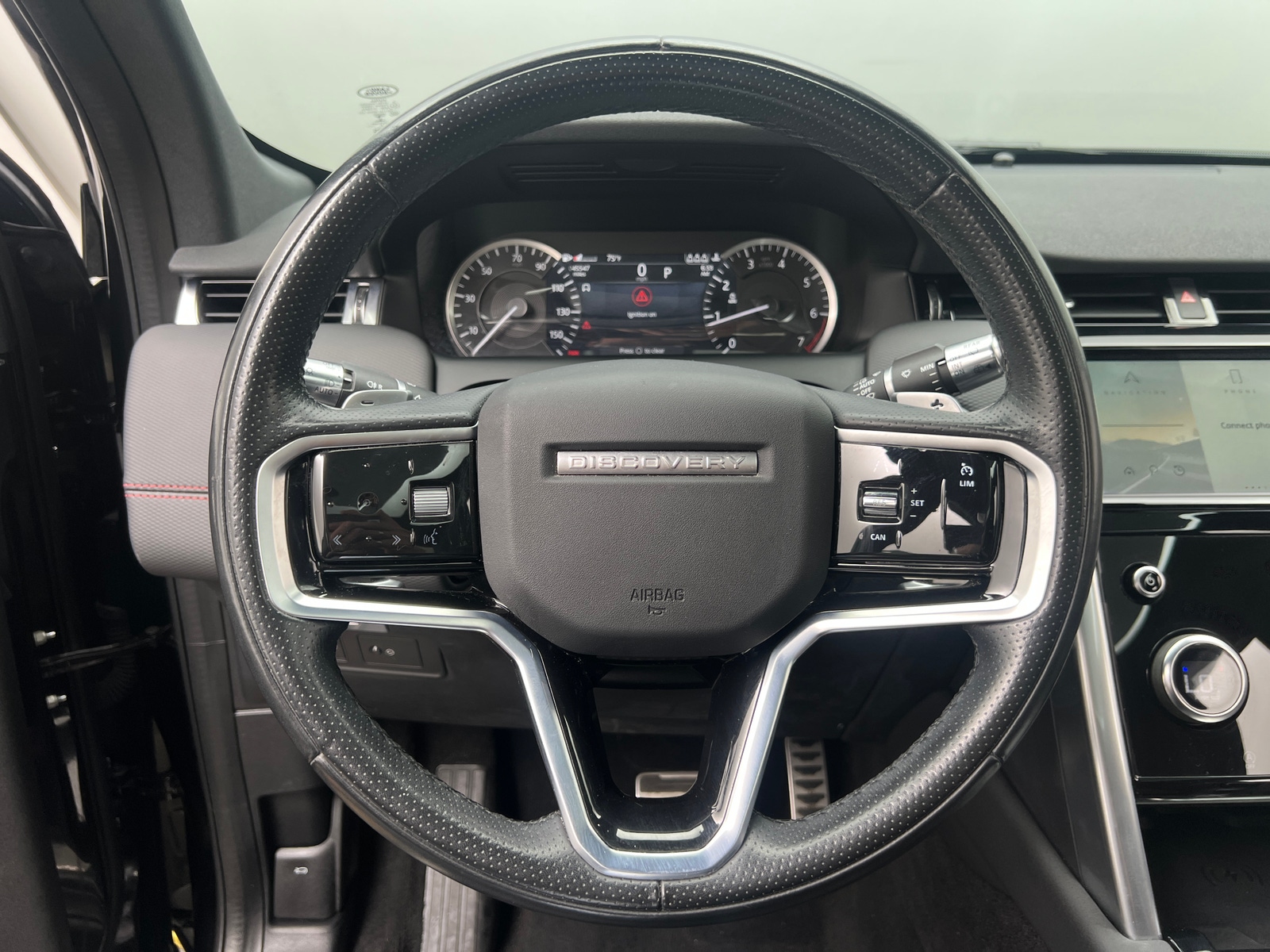 Thumbnail: 2022 Land Rover Discovery Sport - 5
